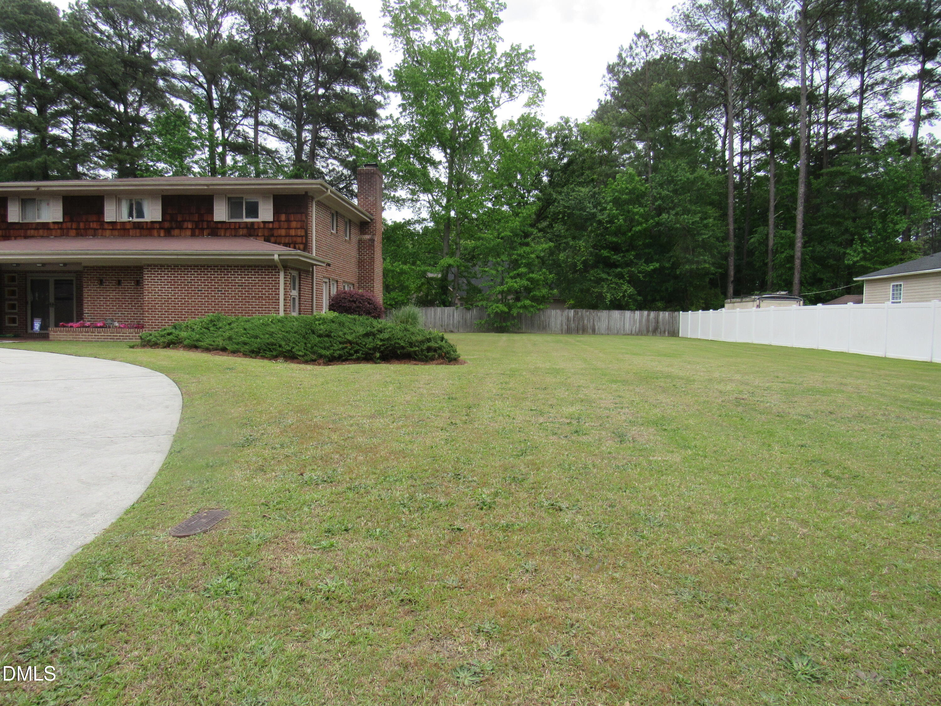 12 Cedar Drive Property Photo 3