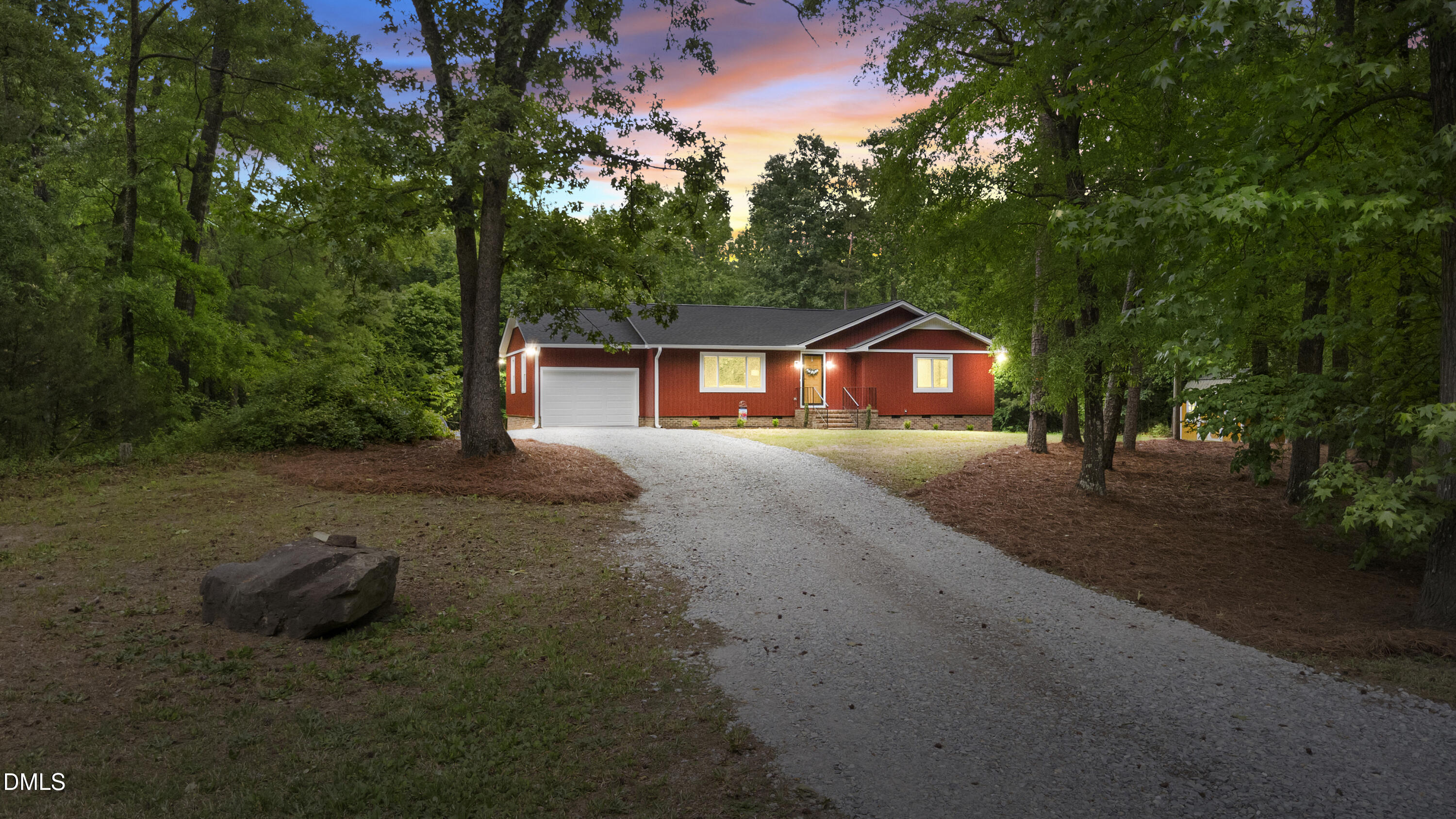 2168 Lakewood Falls Road Property Photo 1