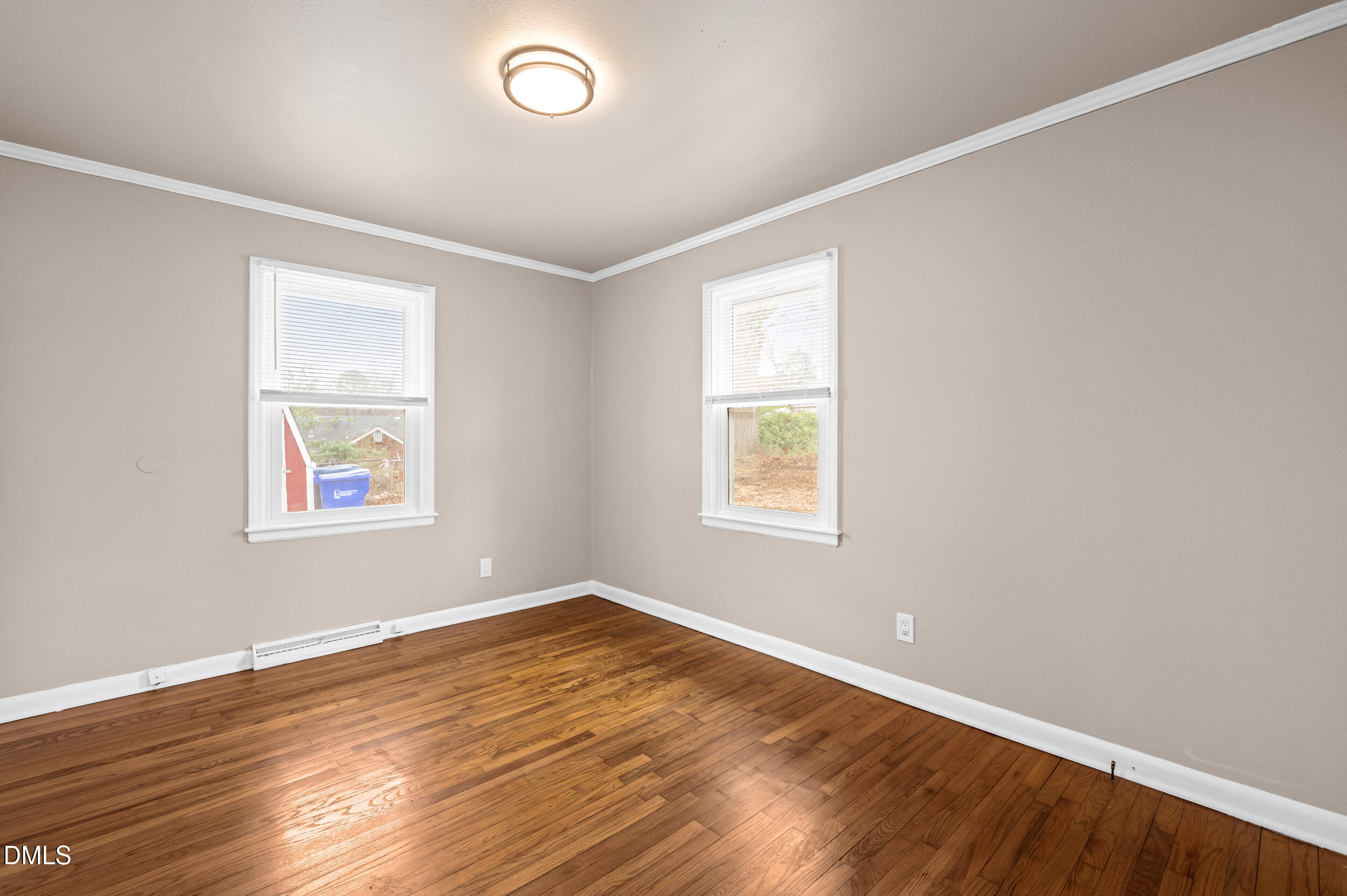 401 Moline Street Property Photo 13
