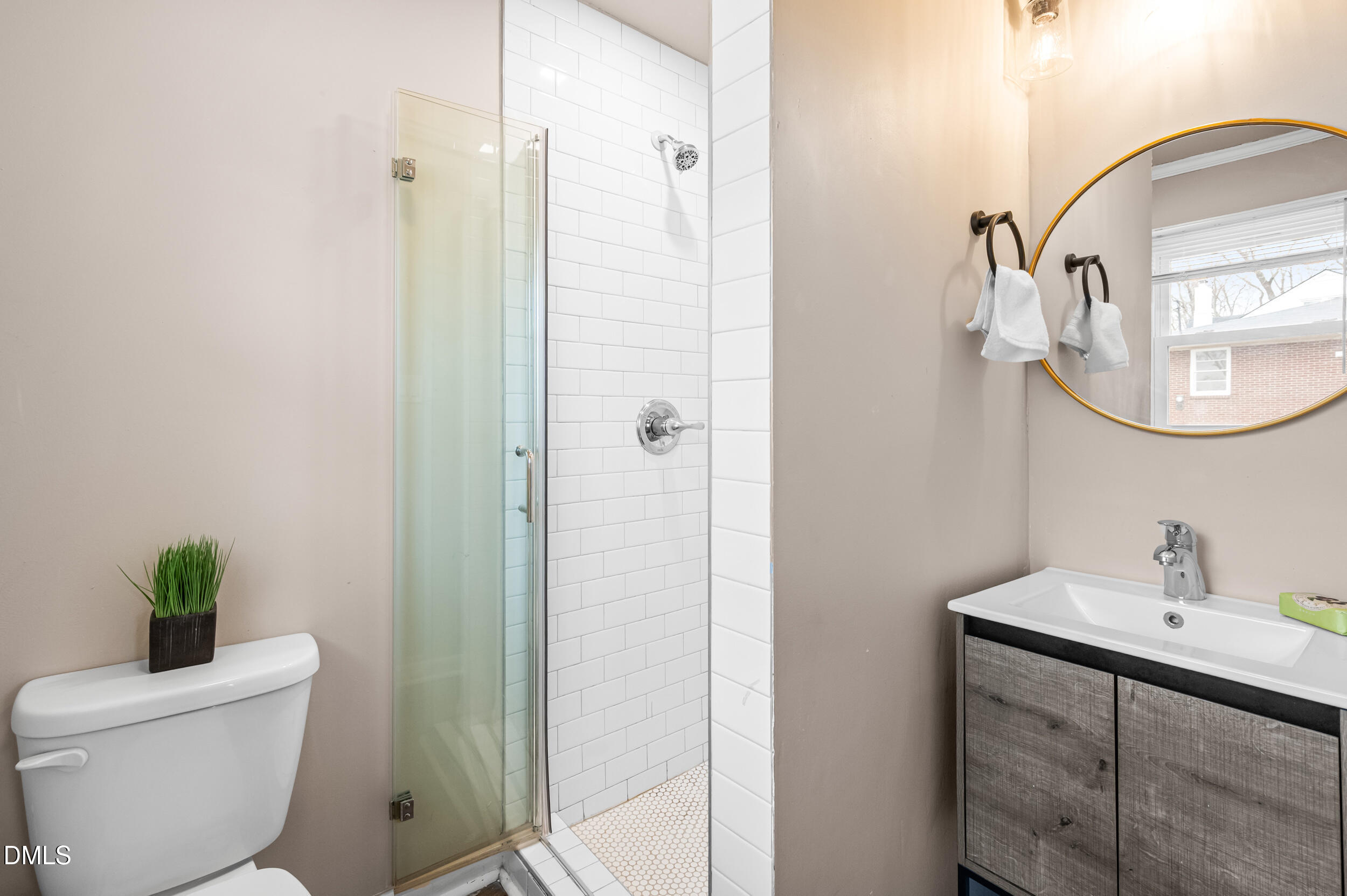 401 Moline Street Property Photo 15