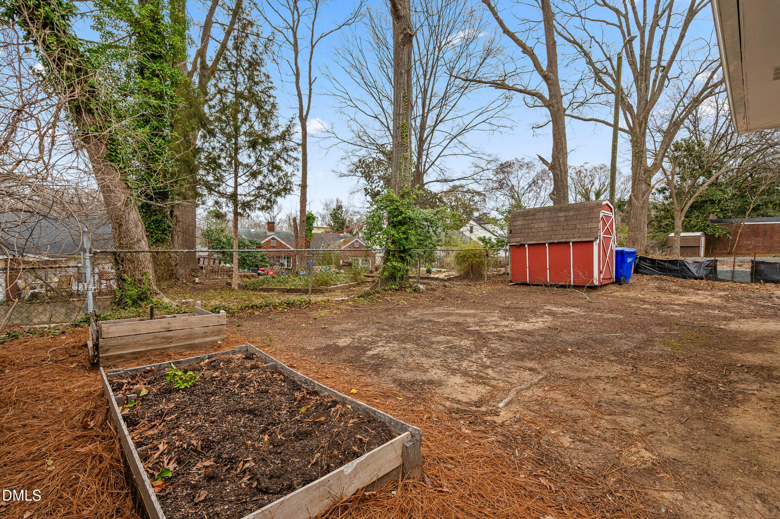 401 Moline Street Property Photo 20