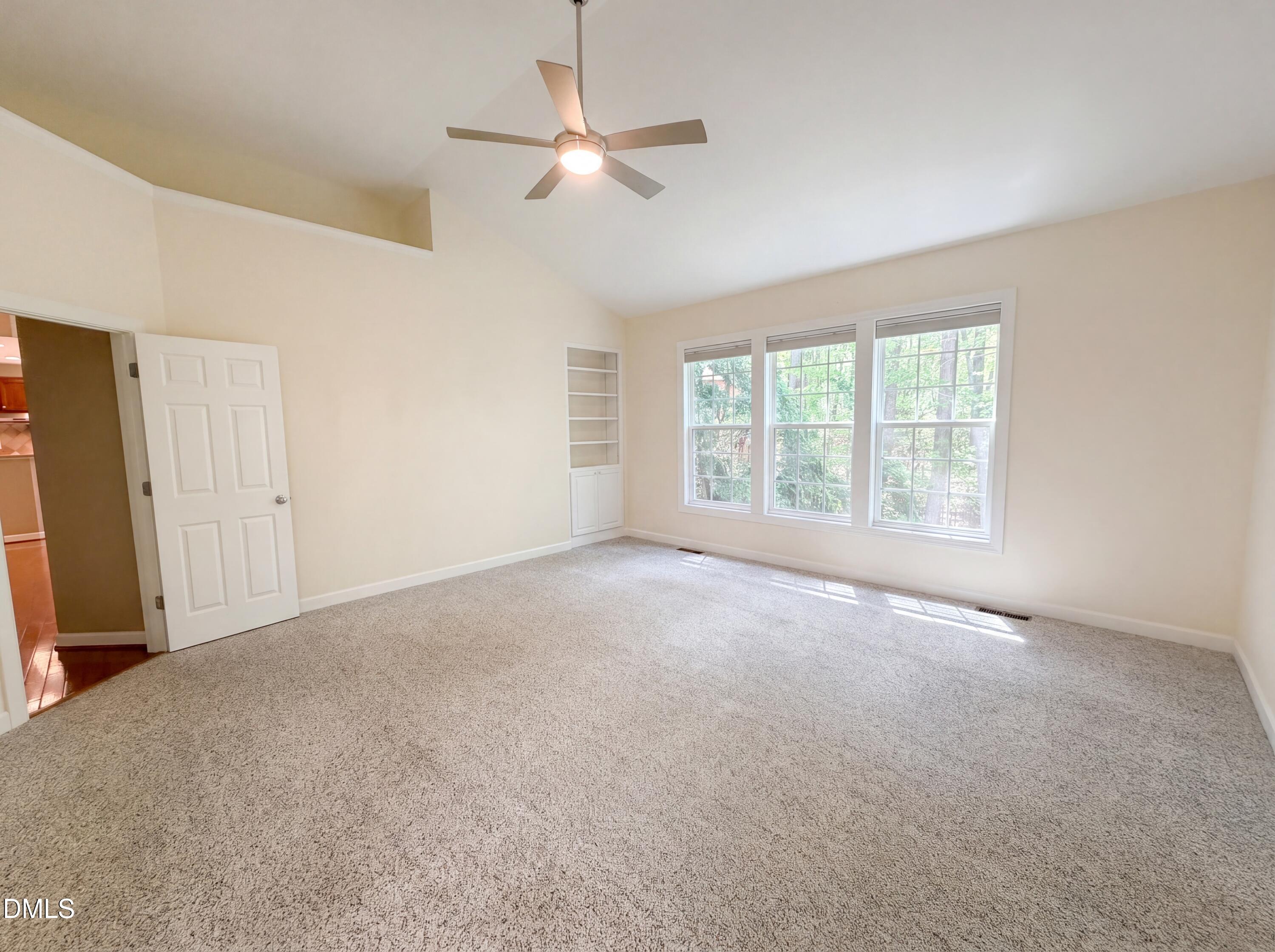 1201 Antler Point Drive Property Photo 10