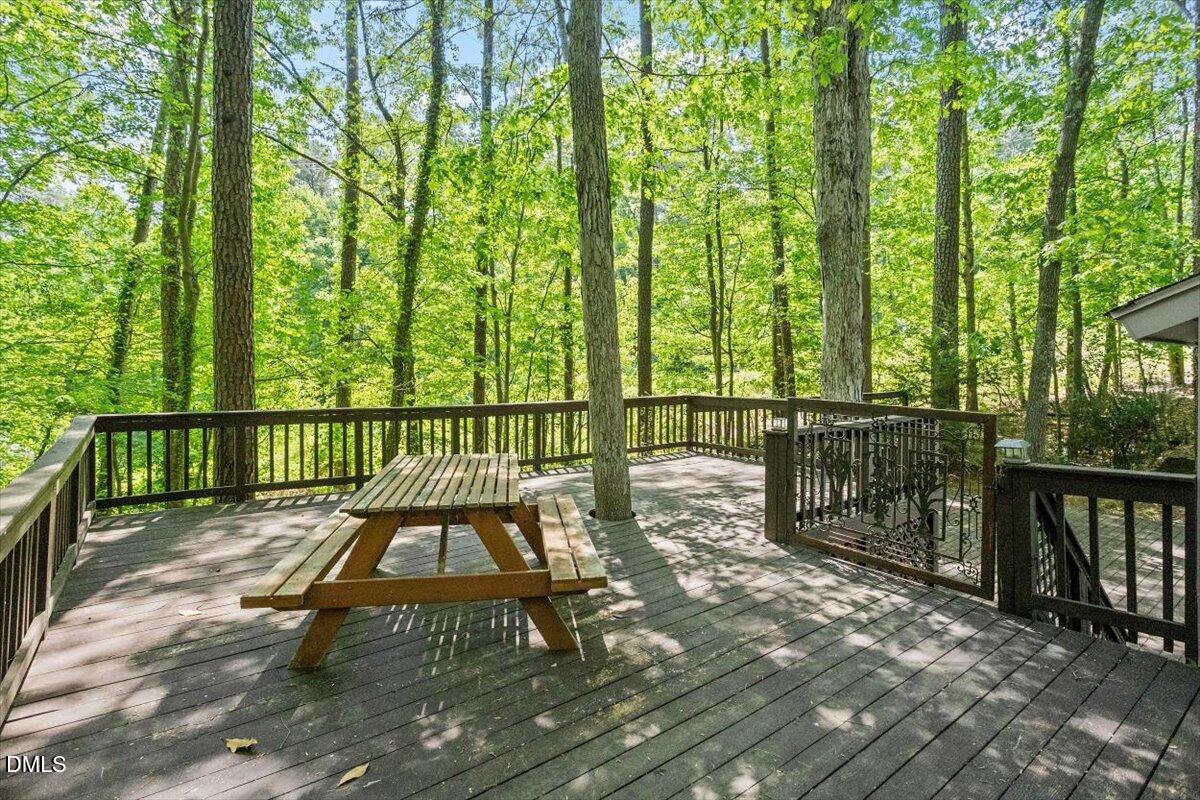 1405 Fairway Ridge Drive Property Photo 7