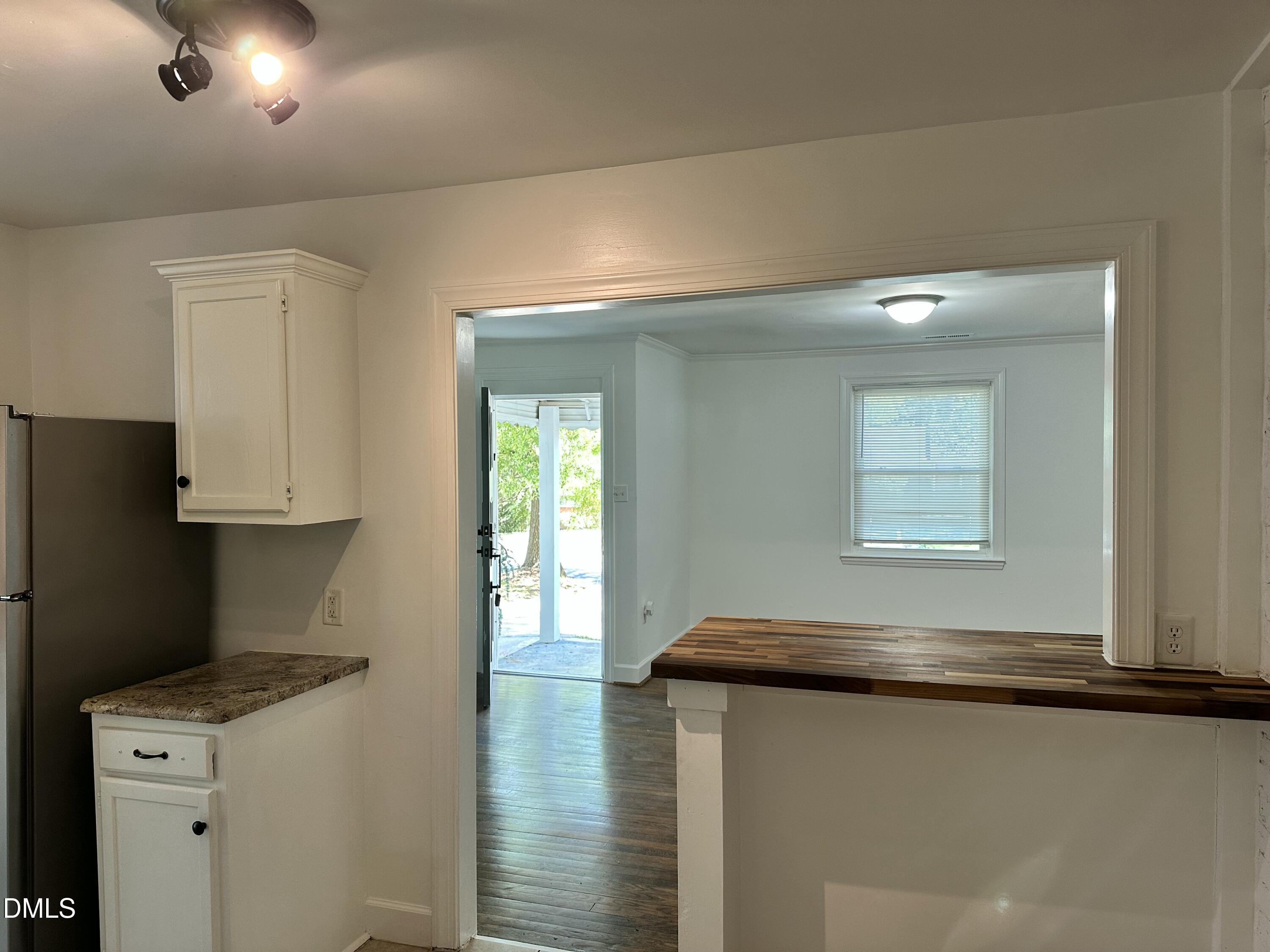 2127 Milburnie Road Property Photo 5