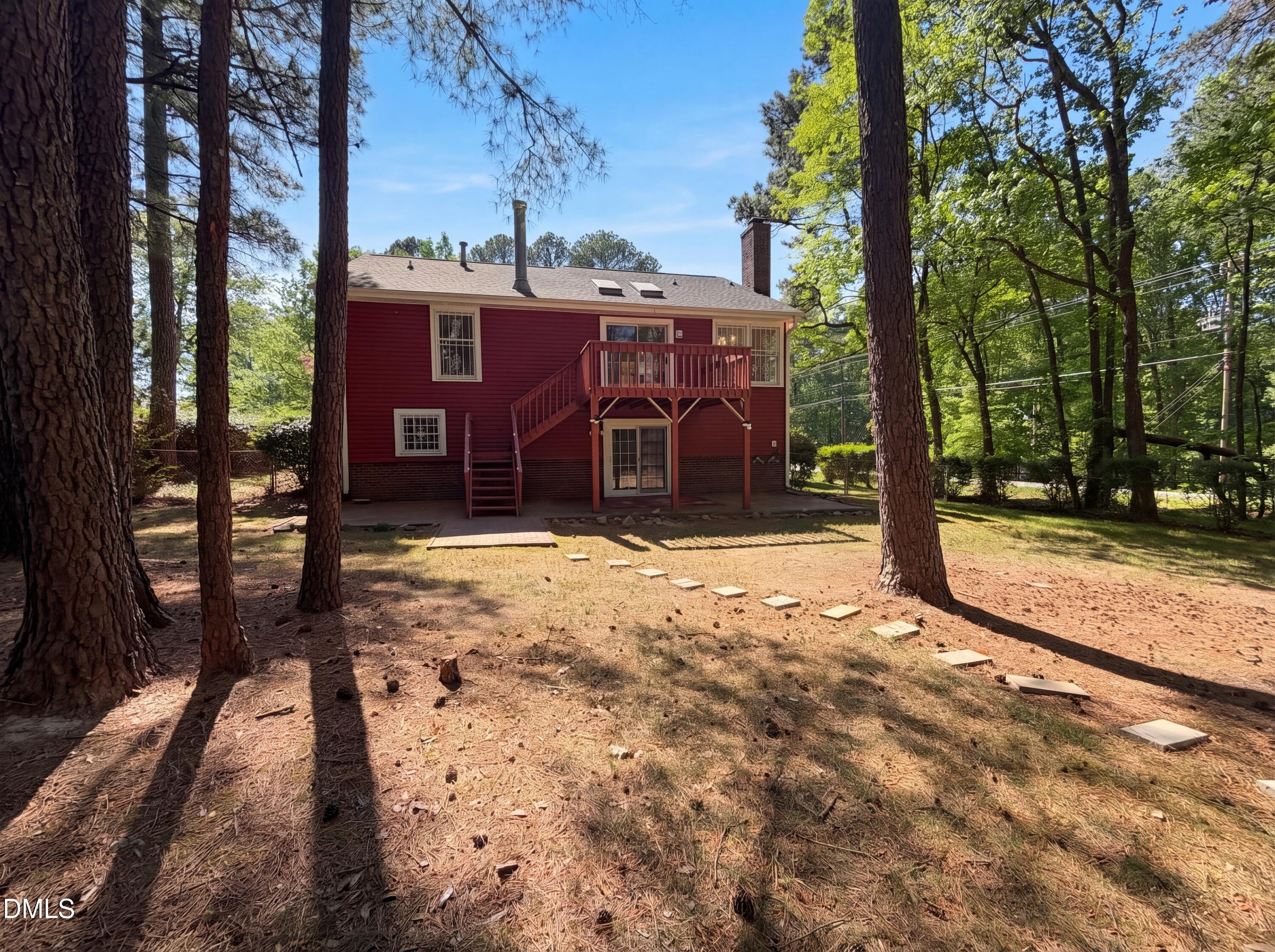 3801 Tyne Drive Property Photo 14