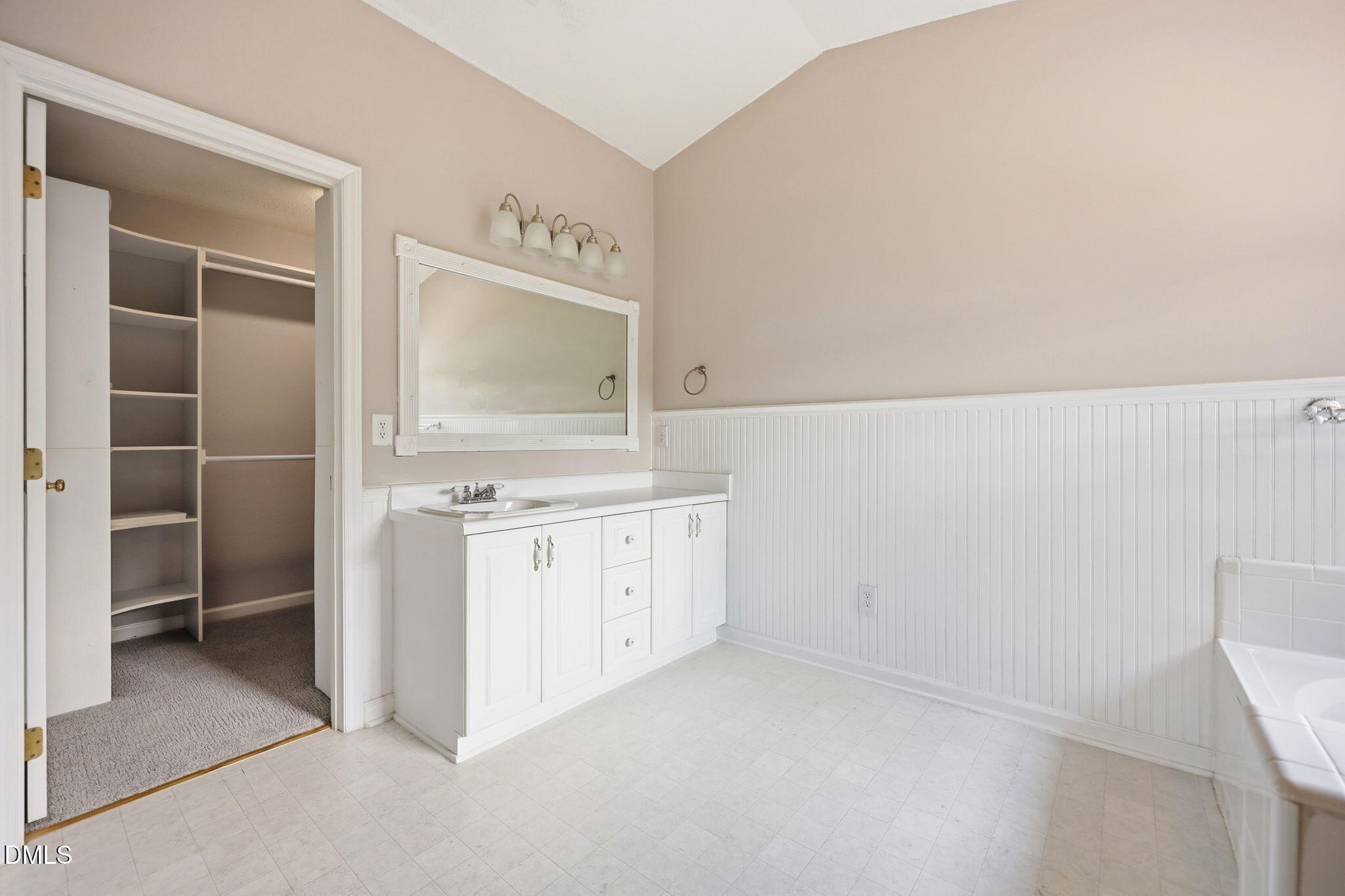 1704 Chadstone Court Property Photo 20