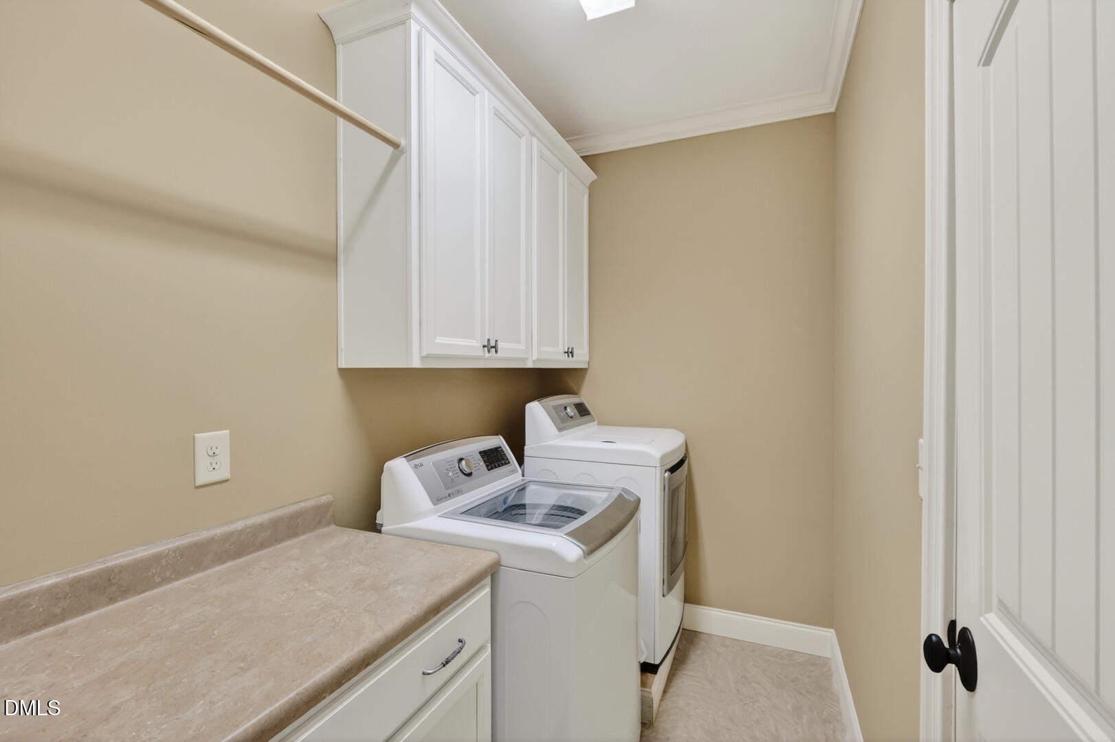 409 Shadowdale Lane Property Photo 51
