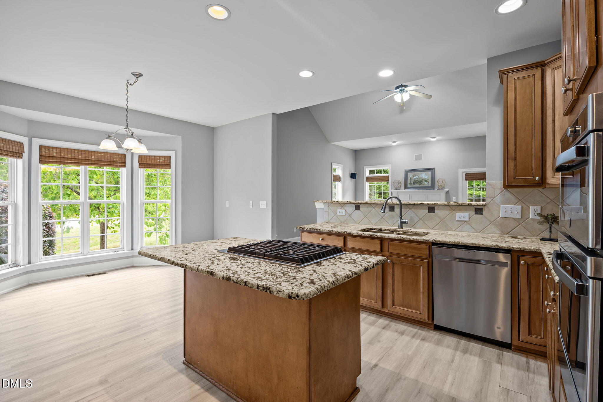 2601 Dun Loring Drive Property Photo 12