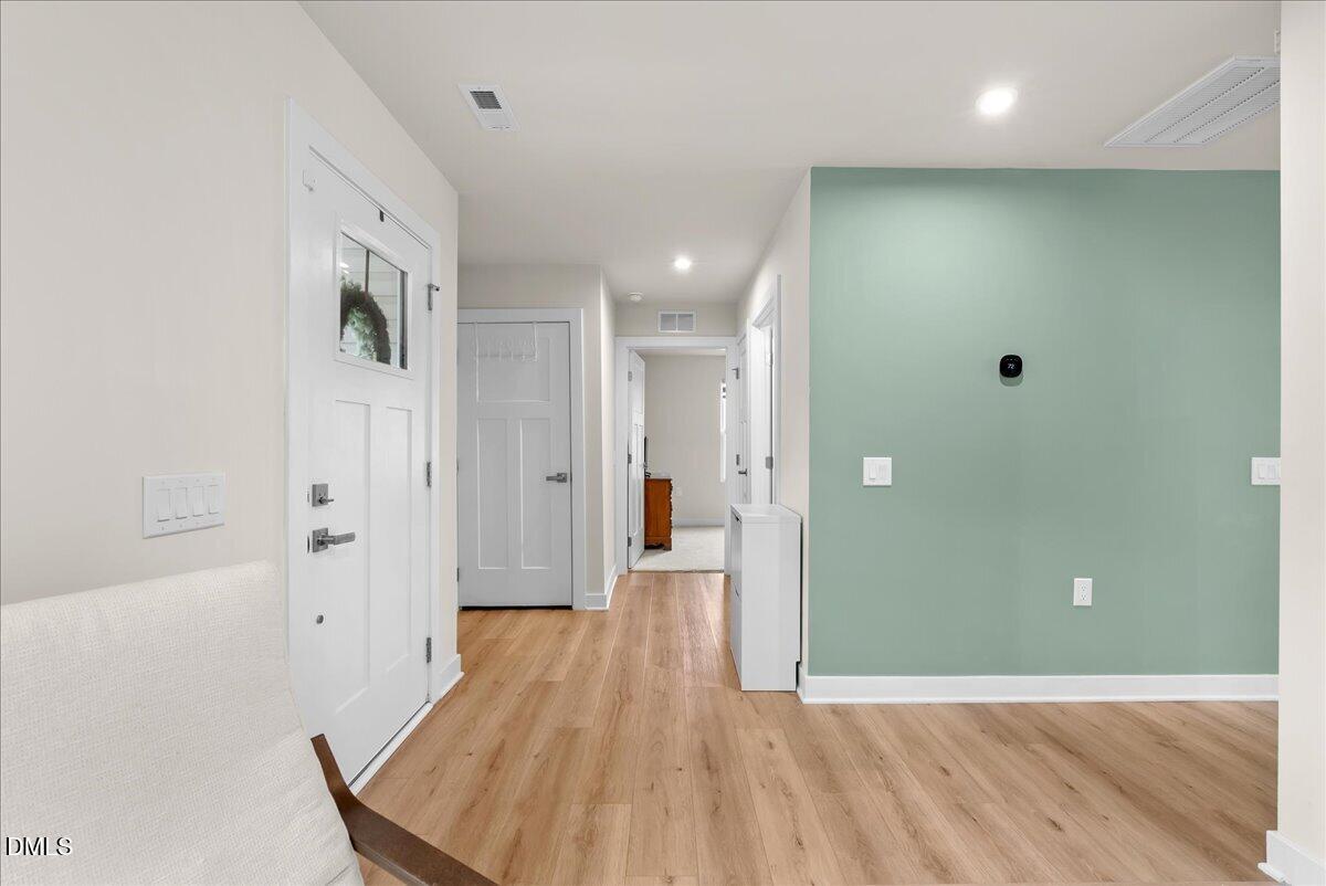656 Holly Bluff Street Property Photo 15