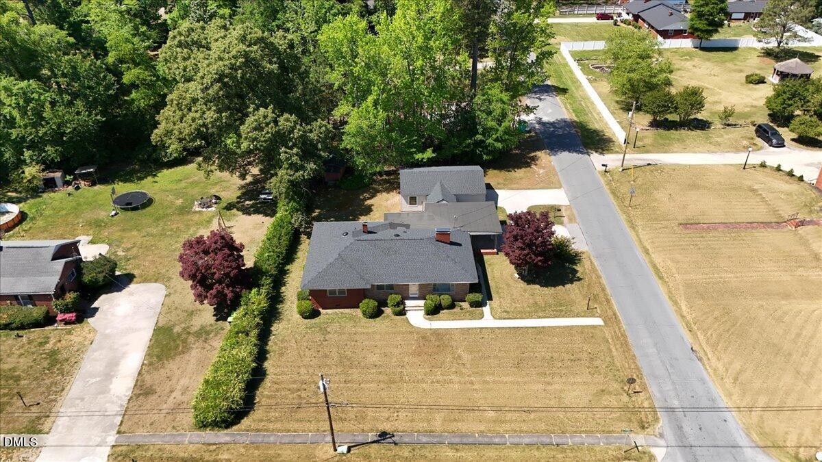 715 N Church Street Property Photo 2
