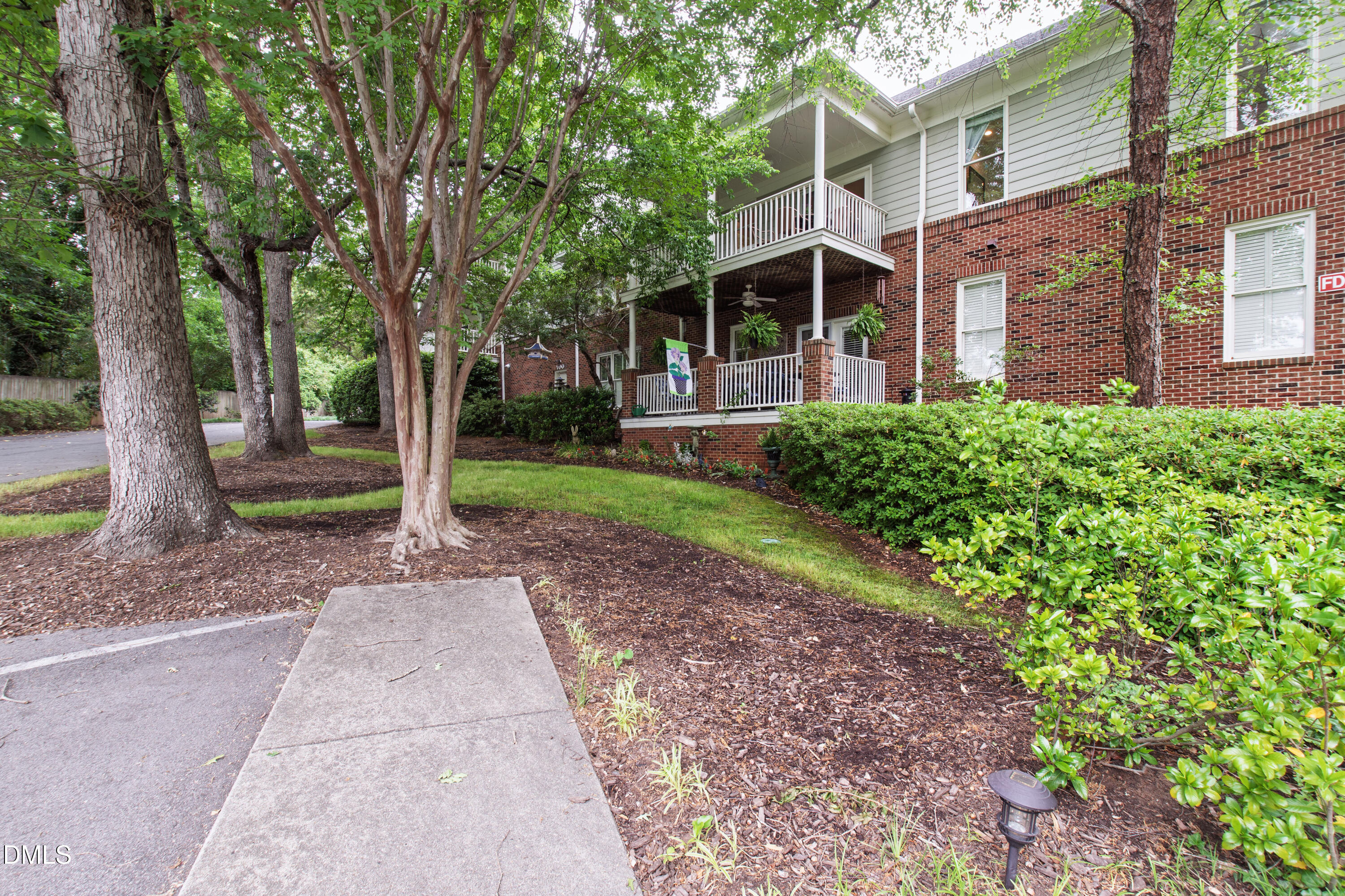 100 Edenburgh Road 201 Property Photo 5