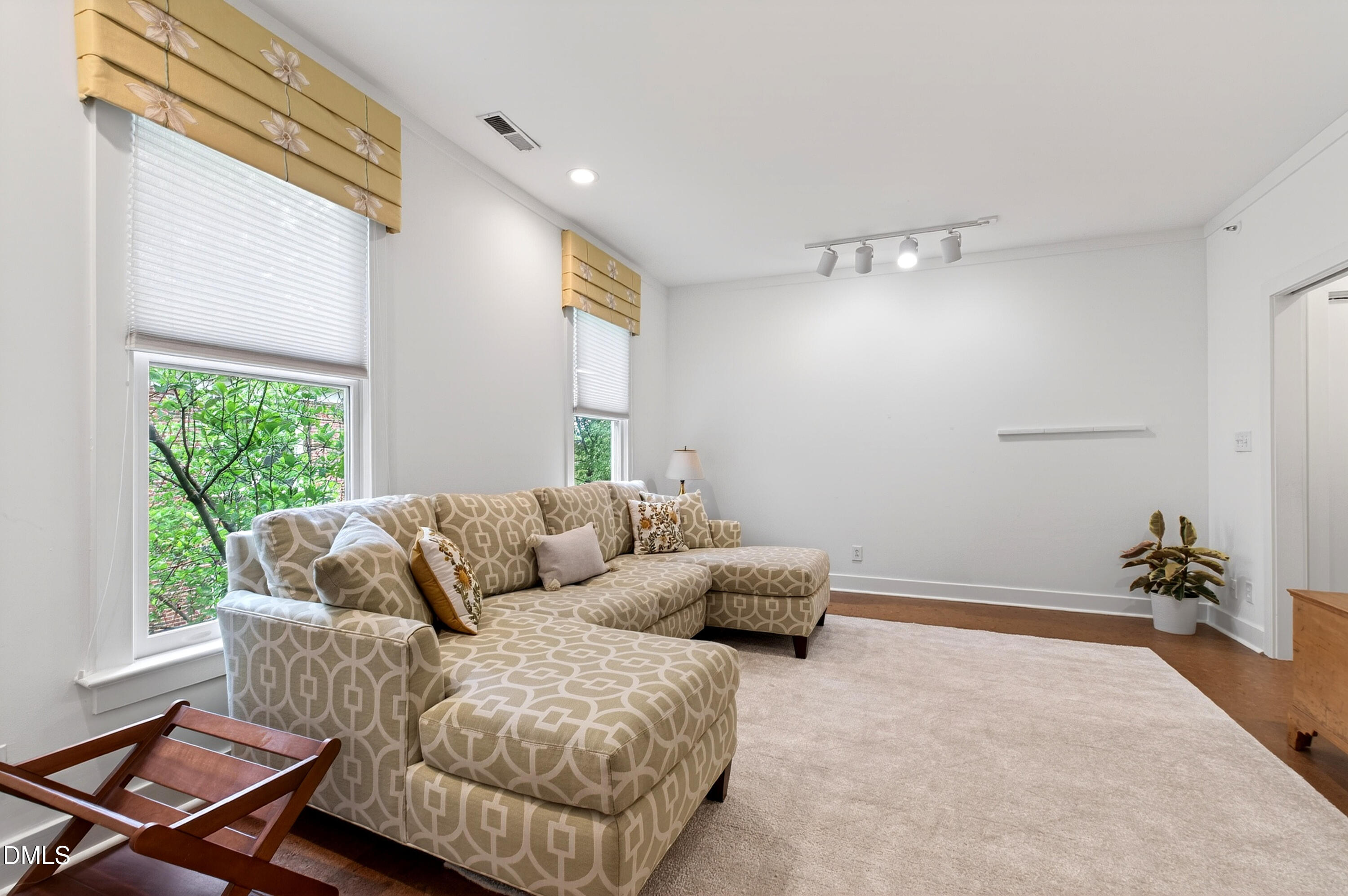 100 Edenburgh Road 201 Property Photo 24