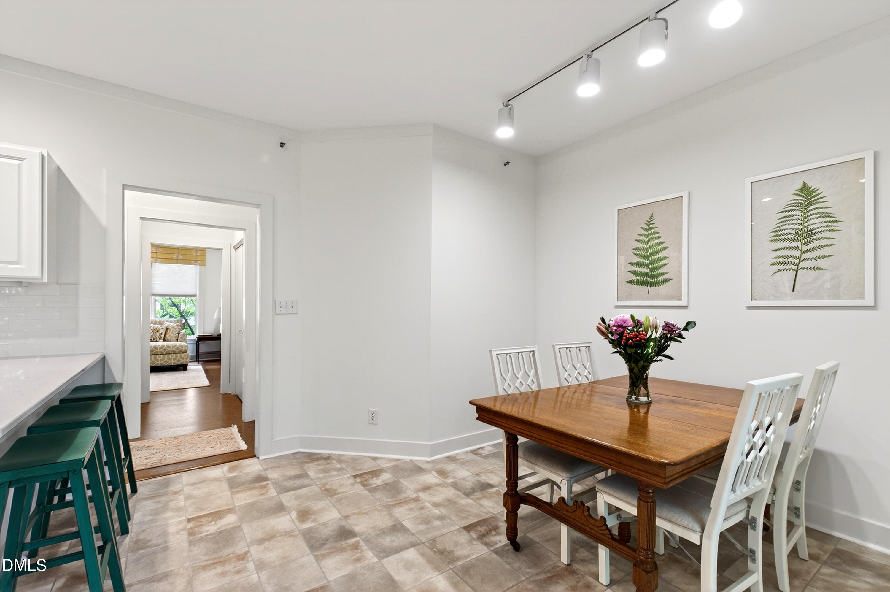 100 Edenburgh Road 201 Property Photo 33