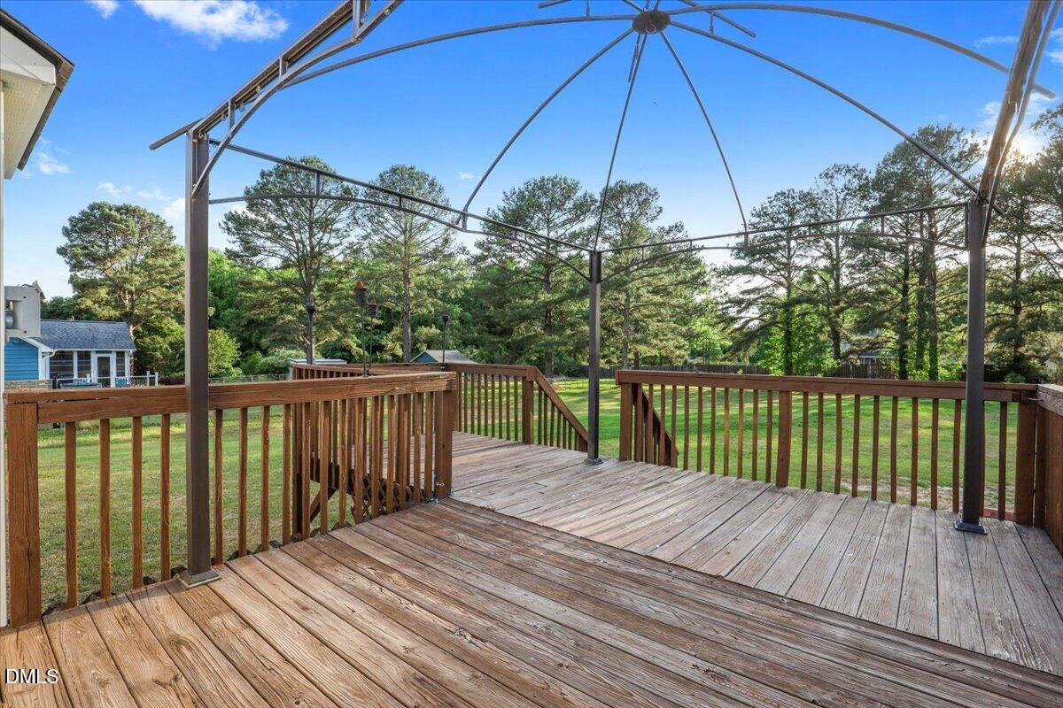 110 Christian Street Property Photo 10