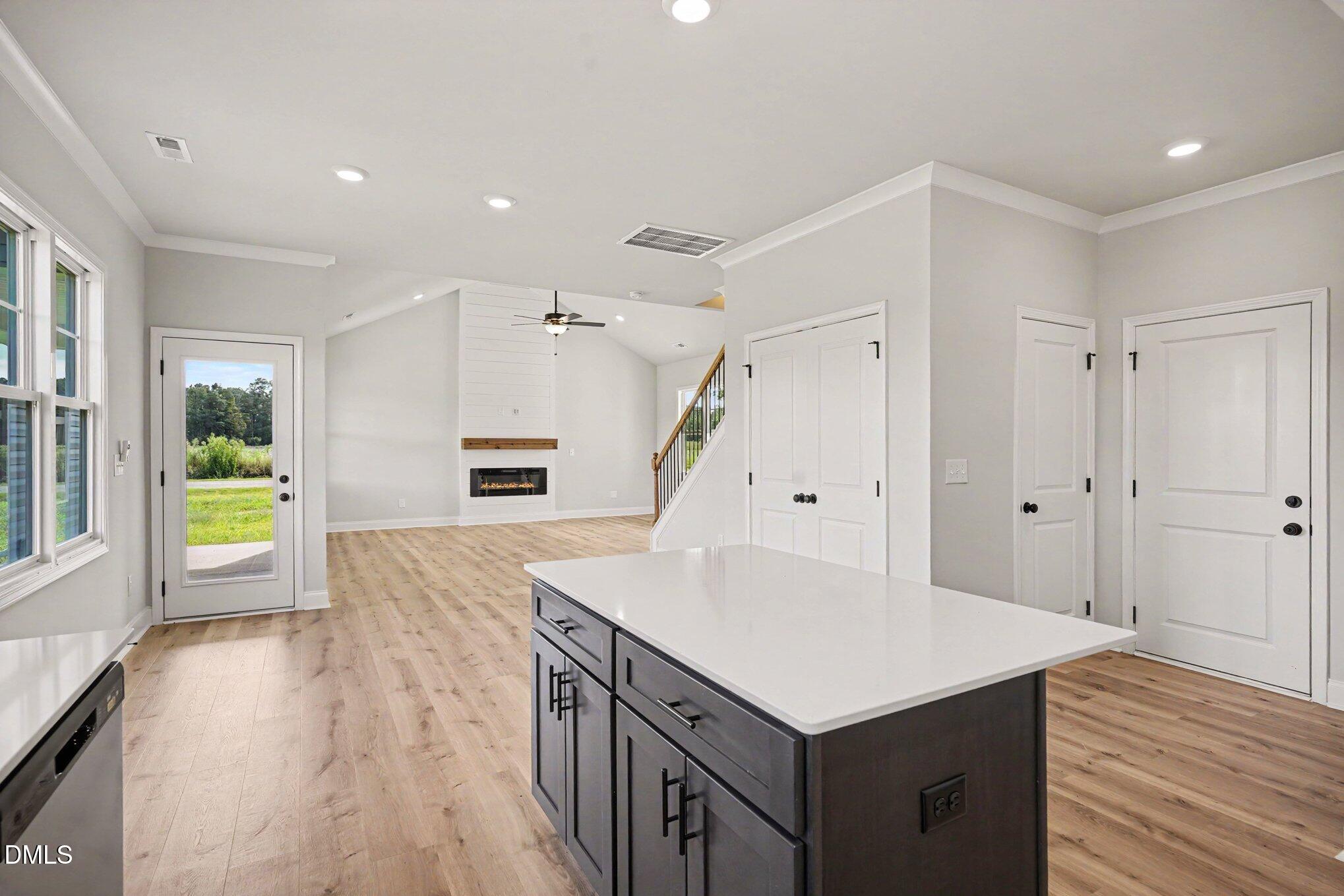 20 Evelene Way Property Photo 8