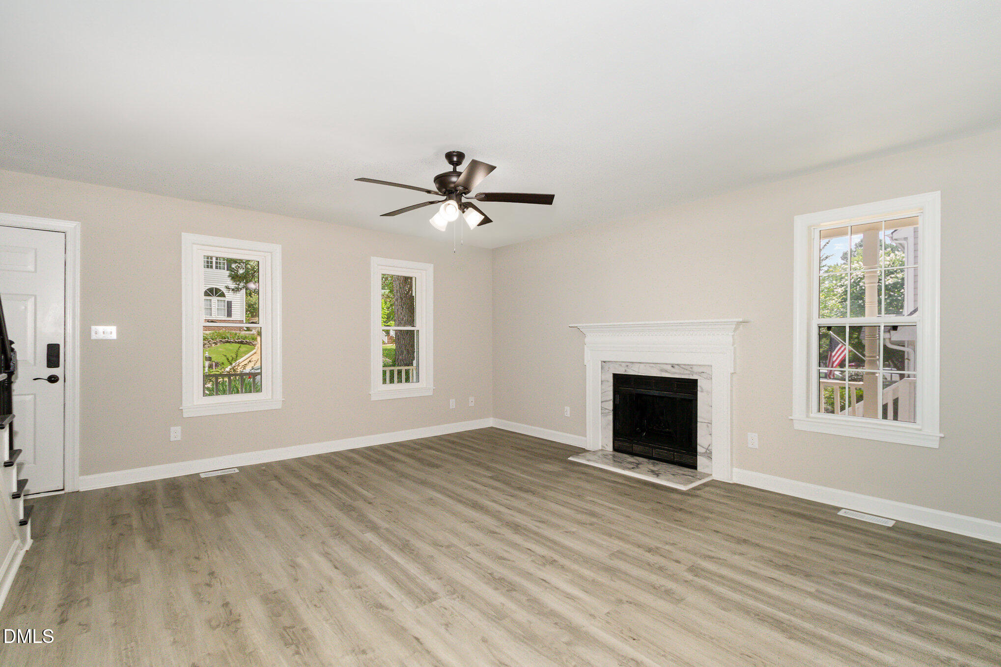 2324 Dahlgreen Road Property Photo 3