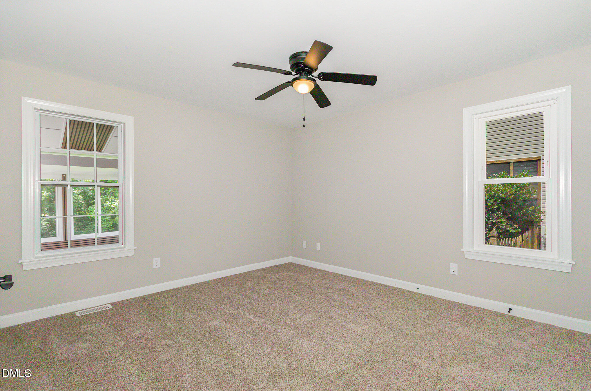 2324 Dahlgreen Road Property Photo 9