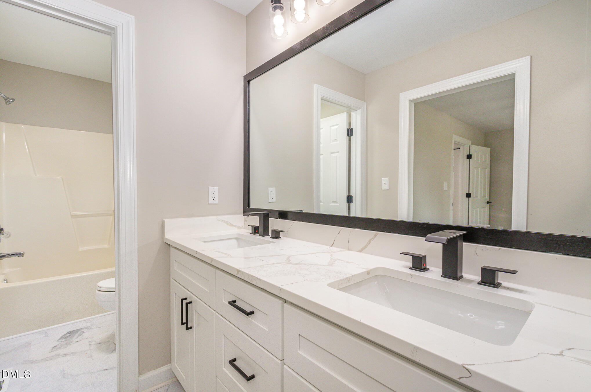 2324 Dahlgreen Road Property Photo 13