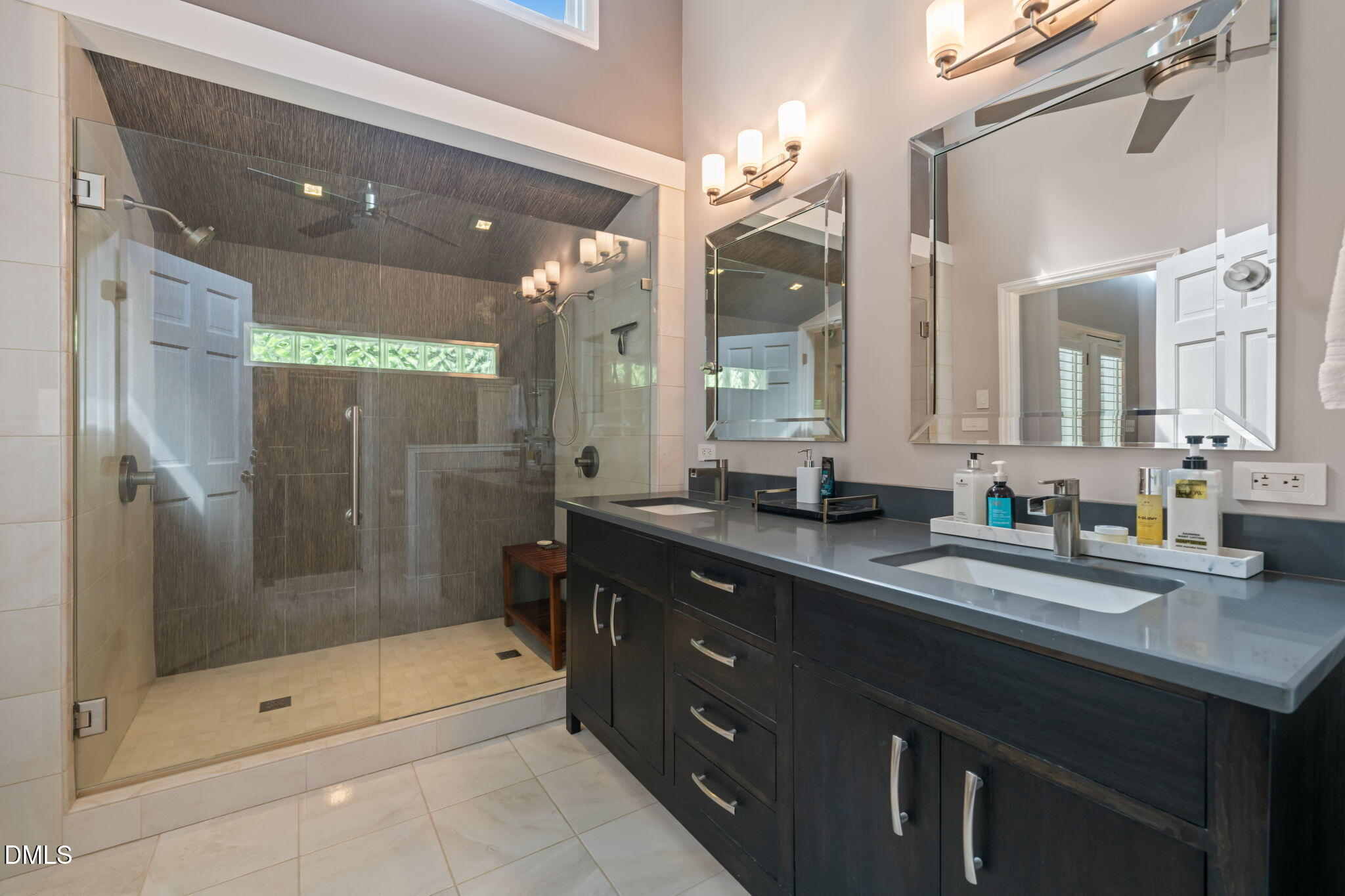 1401 Old Trinity Circle Property Photo 48