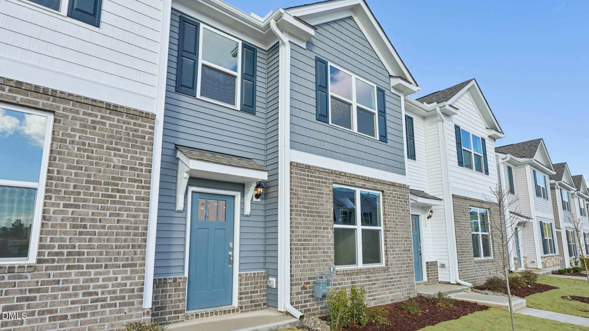 915 Sculptor Street Property Photo 5