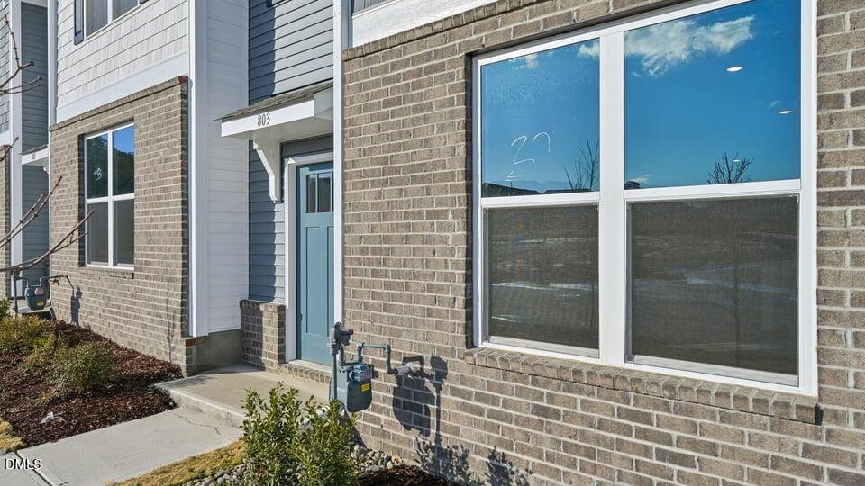 915 Sculptor Street Property Photo 6
