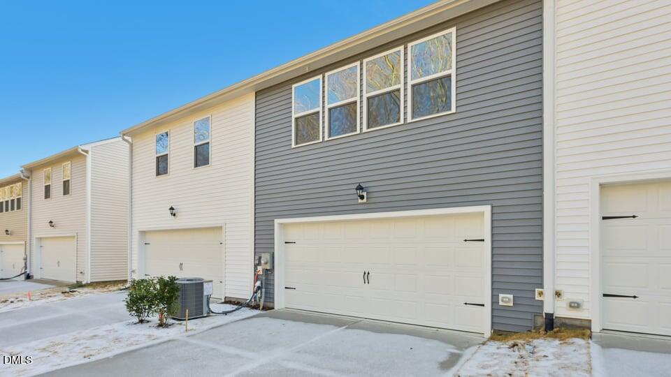 915 Sculptor Street Property Photo 35