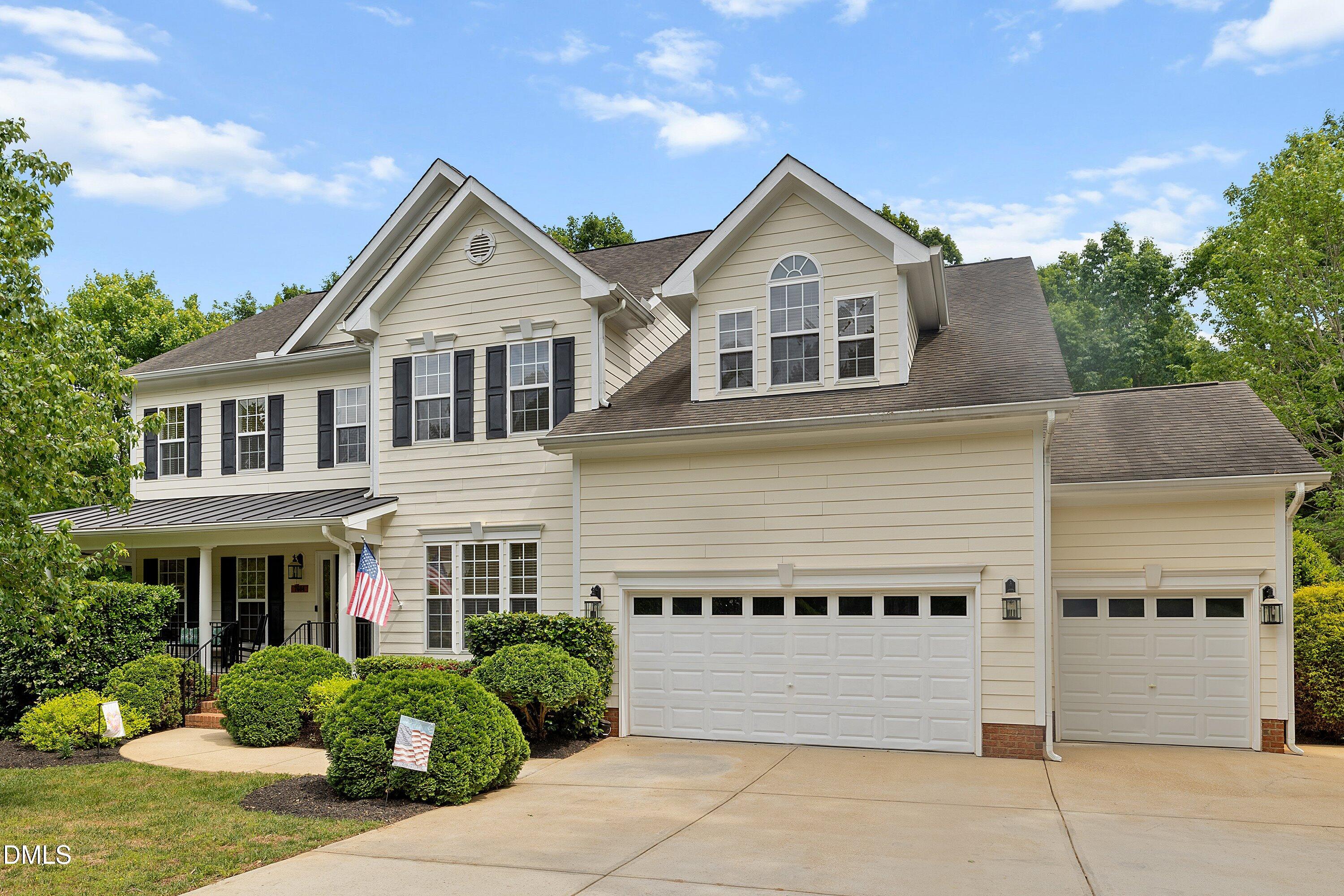 7604 Kensington Manor Lane Property Photo 1