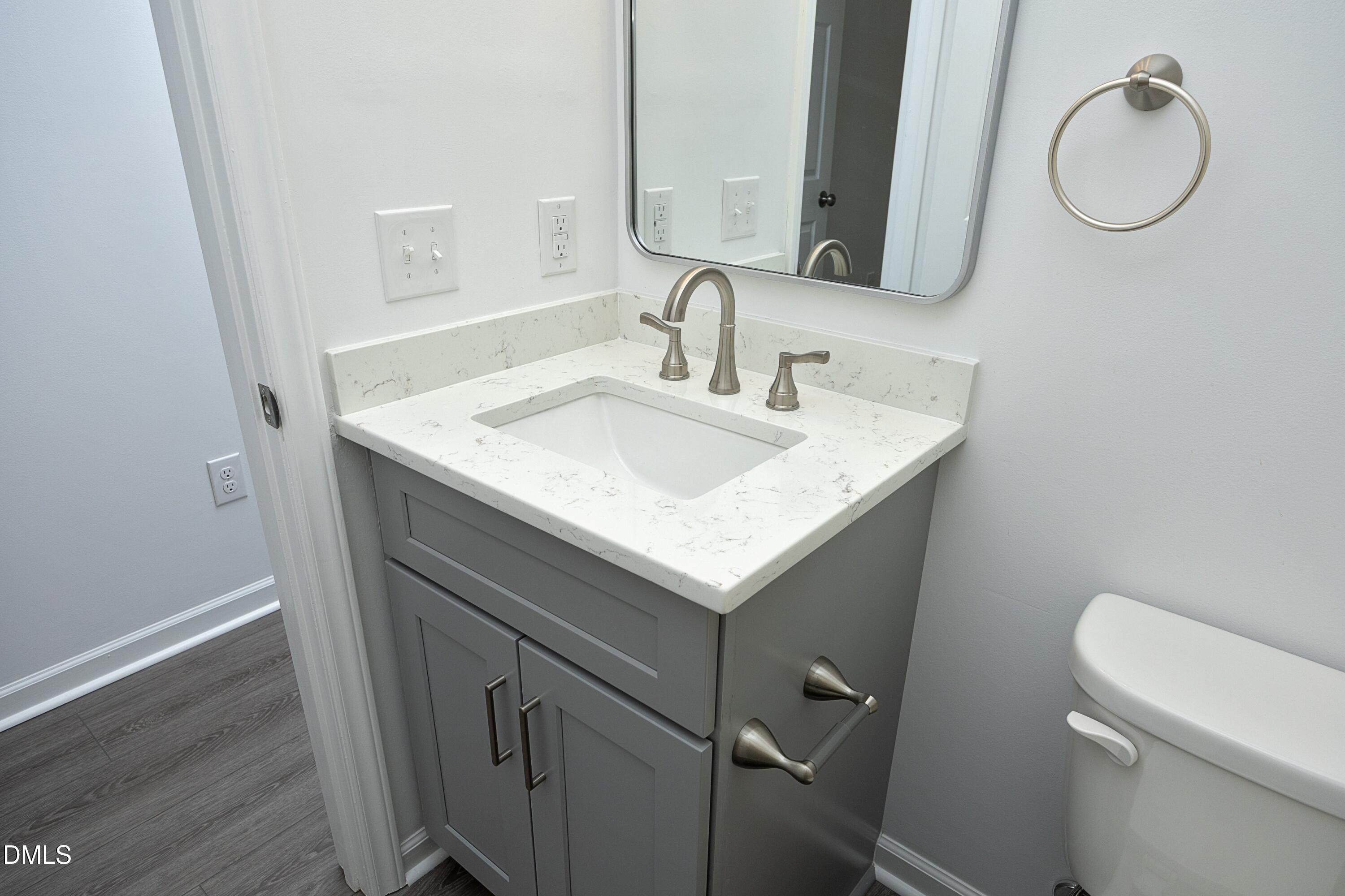 1512 E Lane Street Property Photo 21