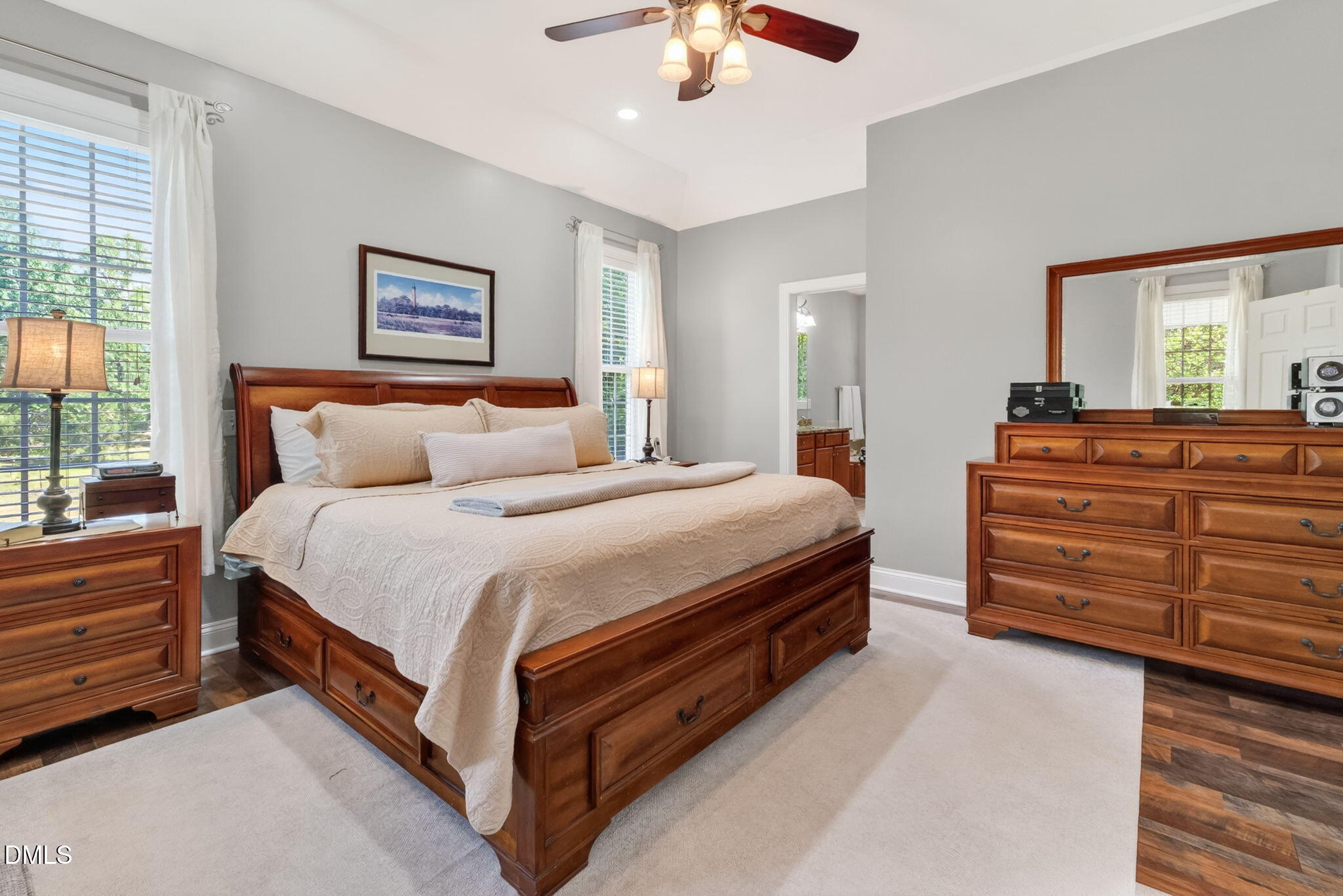 4612 N Fork Drive Property Photo 6