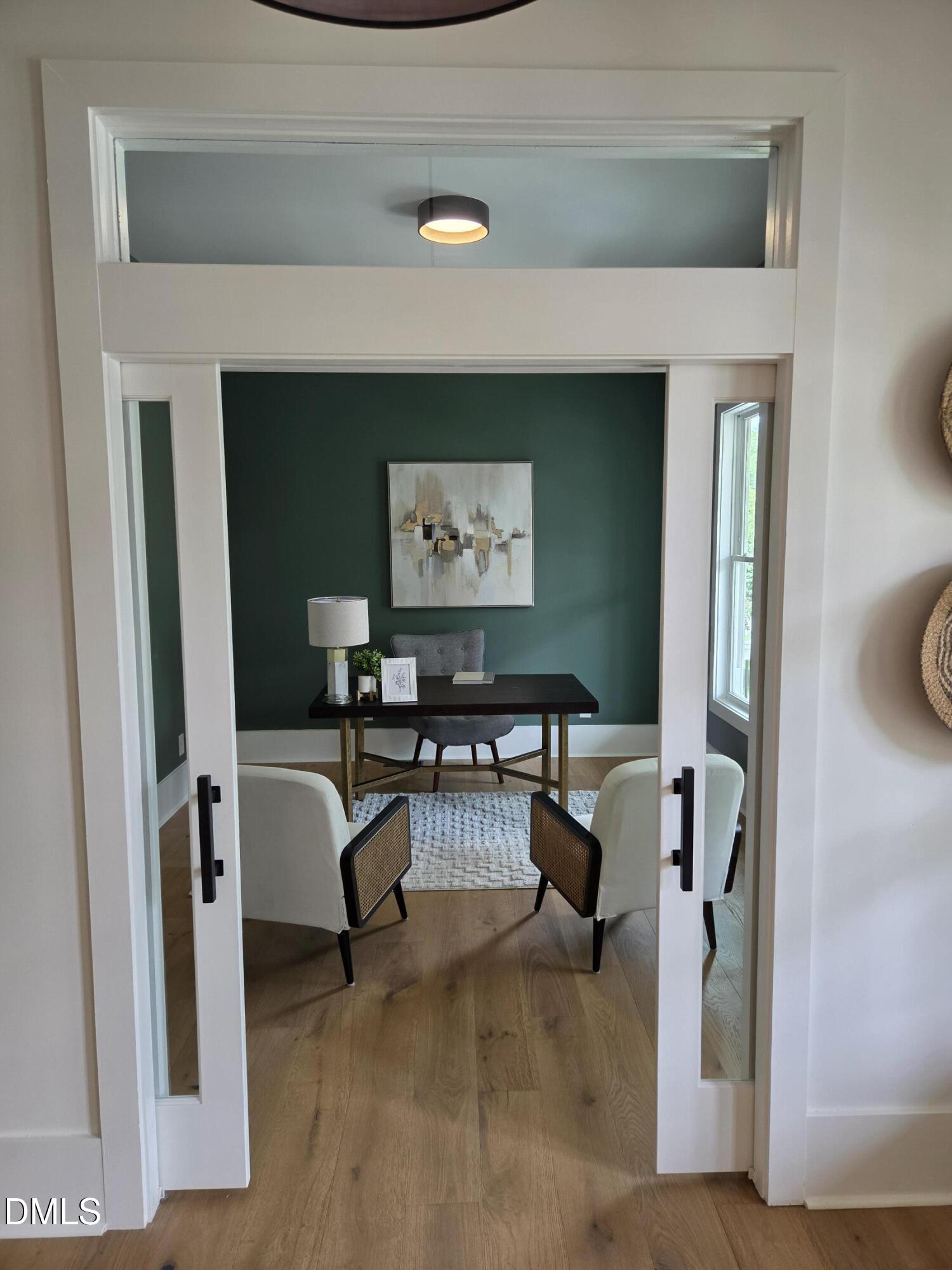 712 Van Buren Road Property Photo 14