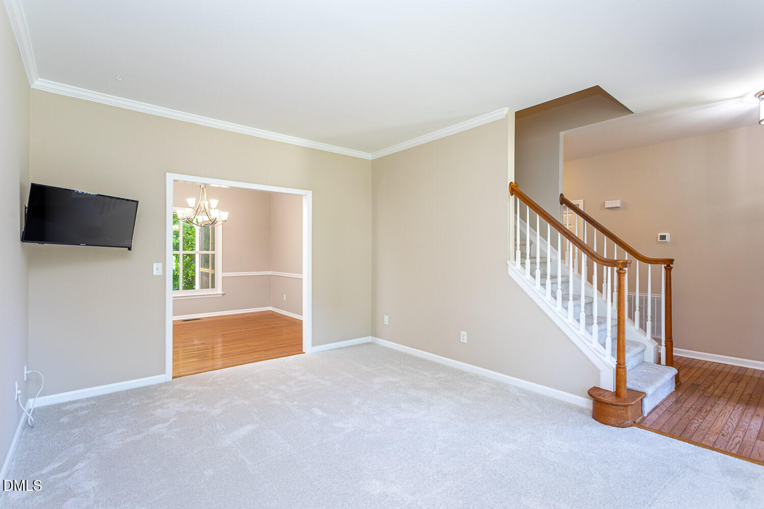 1324 Arbor Greene Drive Property Photo 9
