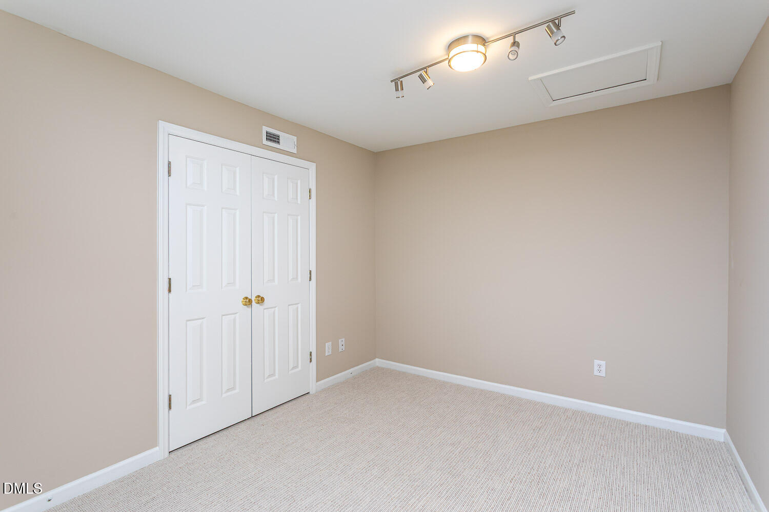 1324 Arbor Greene Drive Property Photo 41