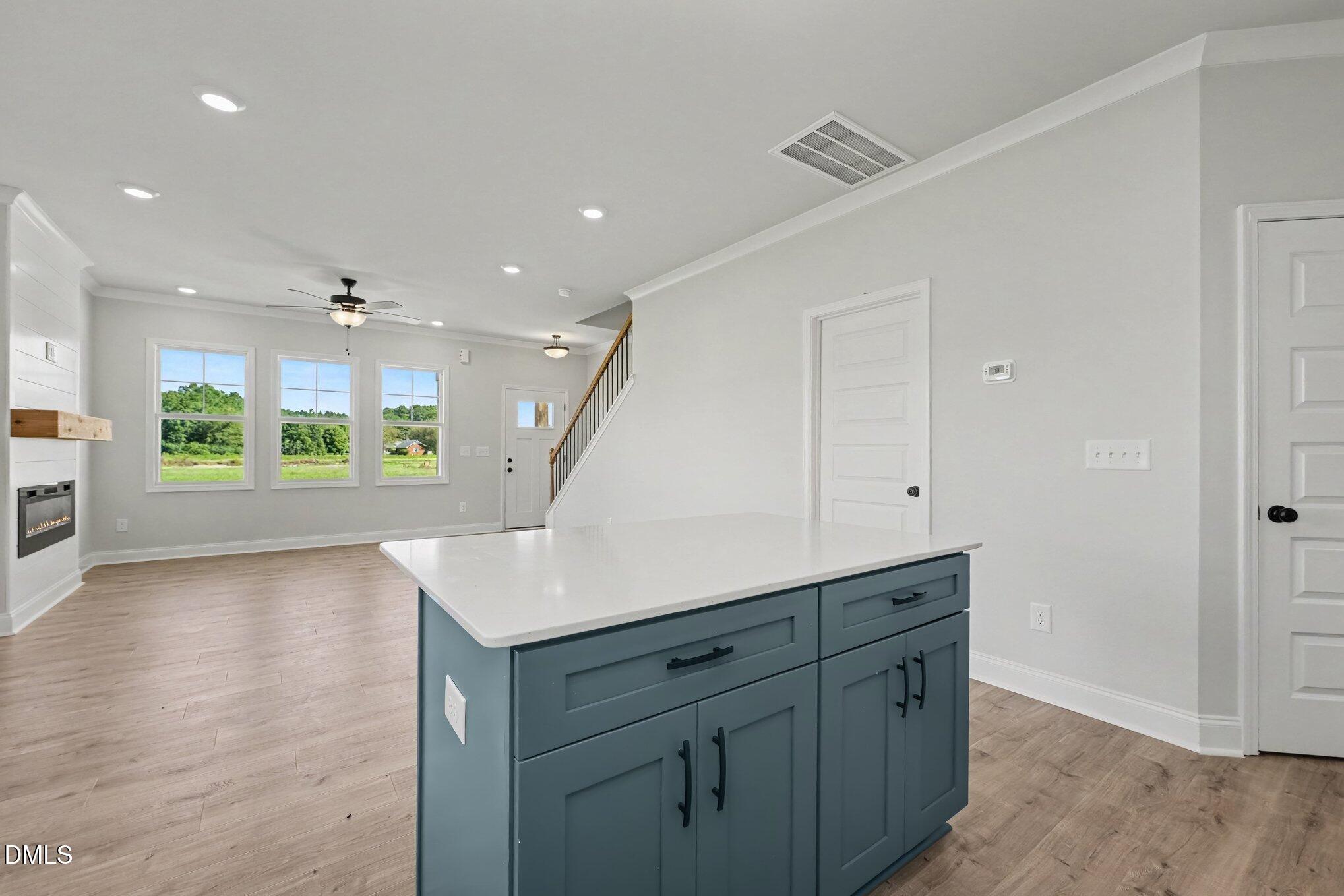 99 Evelene Way Property Photo 12