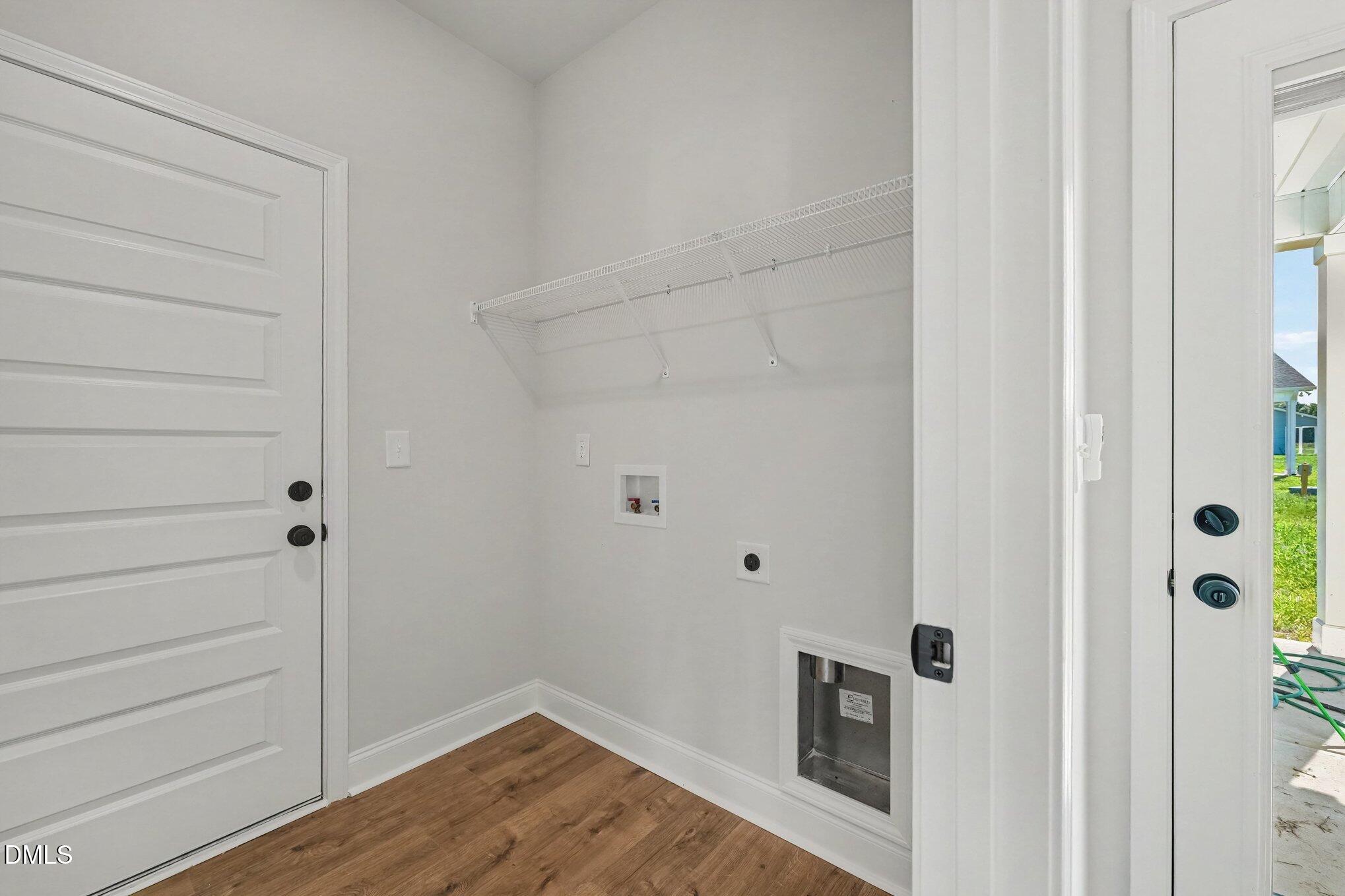 99 Evelene Way Property Photo 18