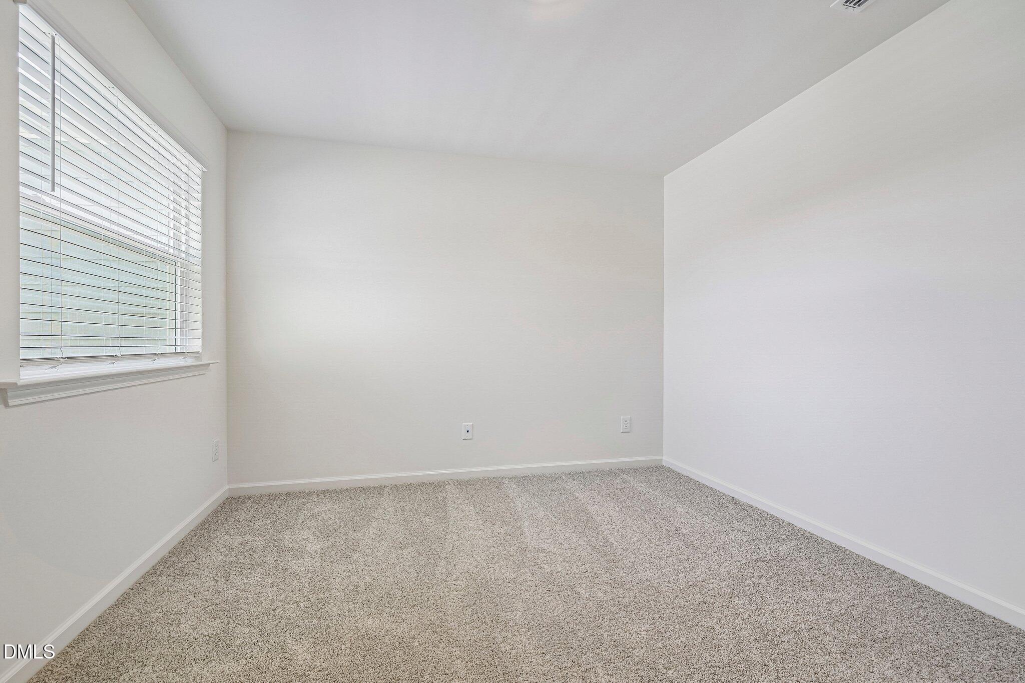 2044 Oakdale Drive Property Photo 26