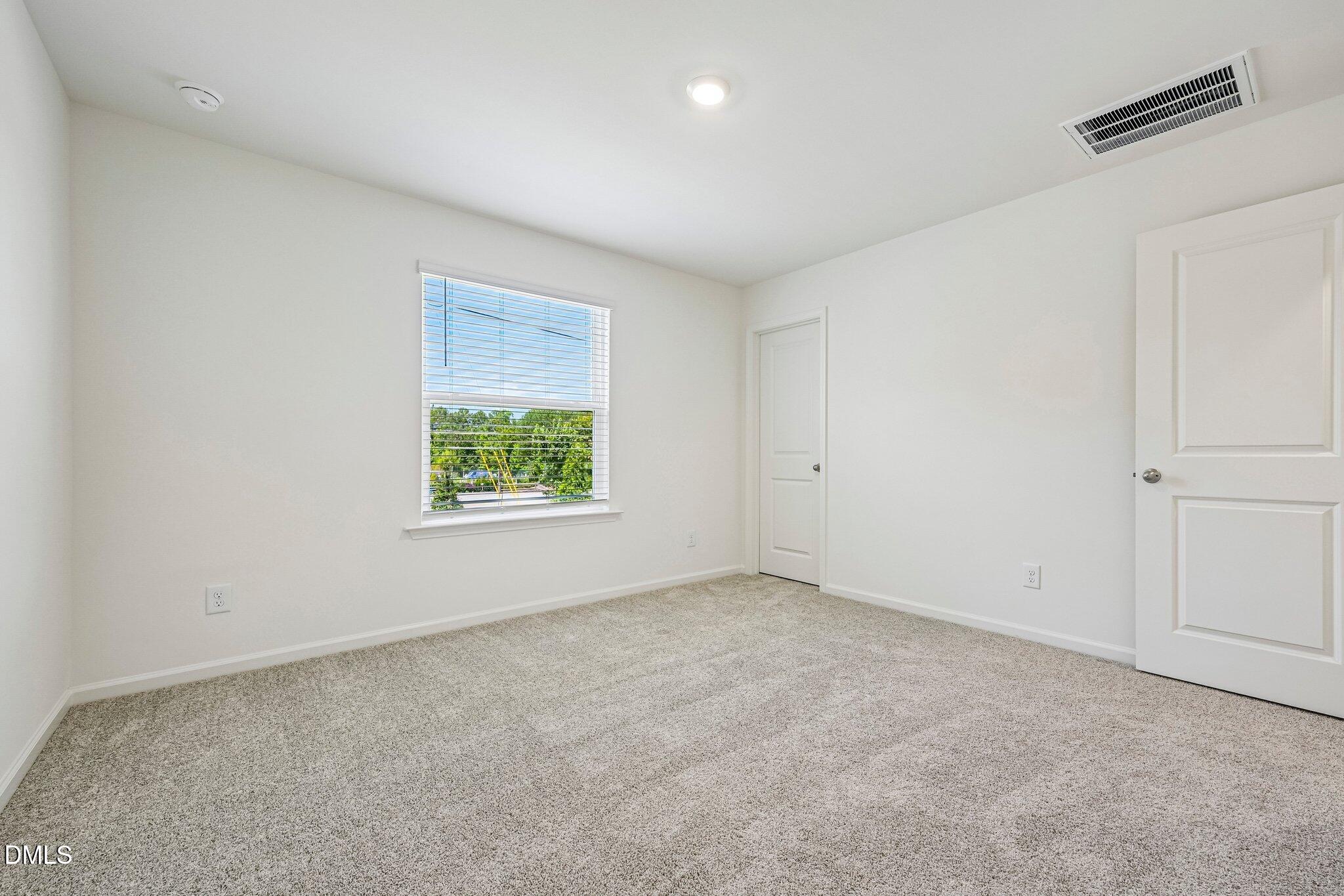 2044 Oakdale Drive Property Photo 32