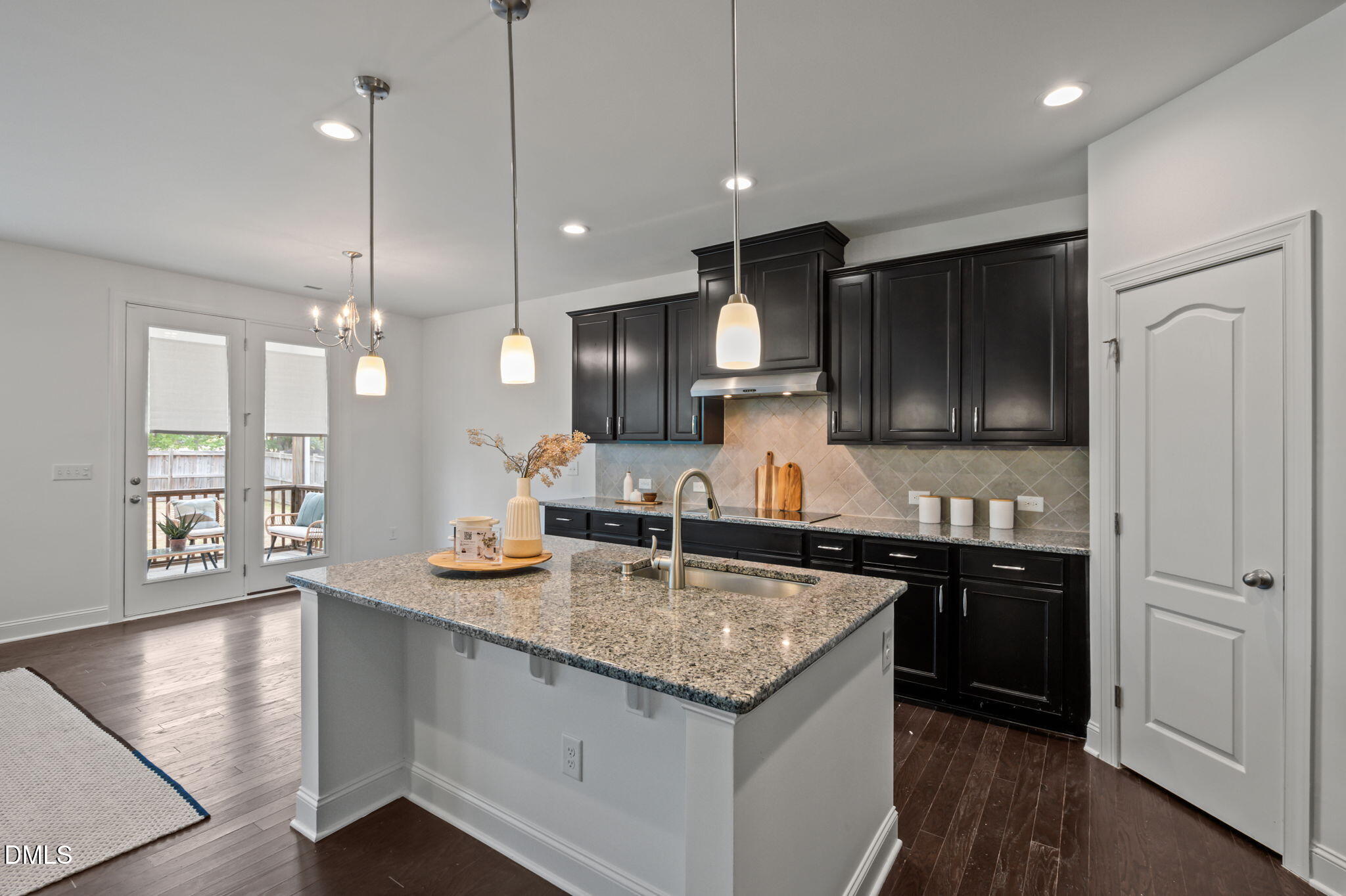 1251 Magic Hollow Road Property Photo 8