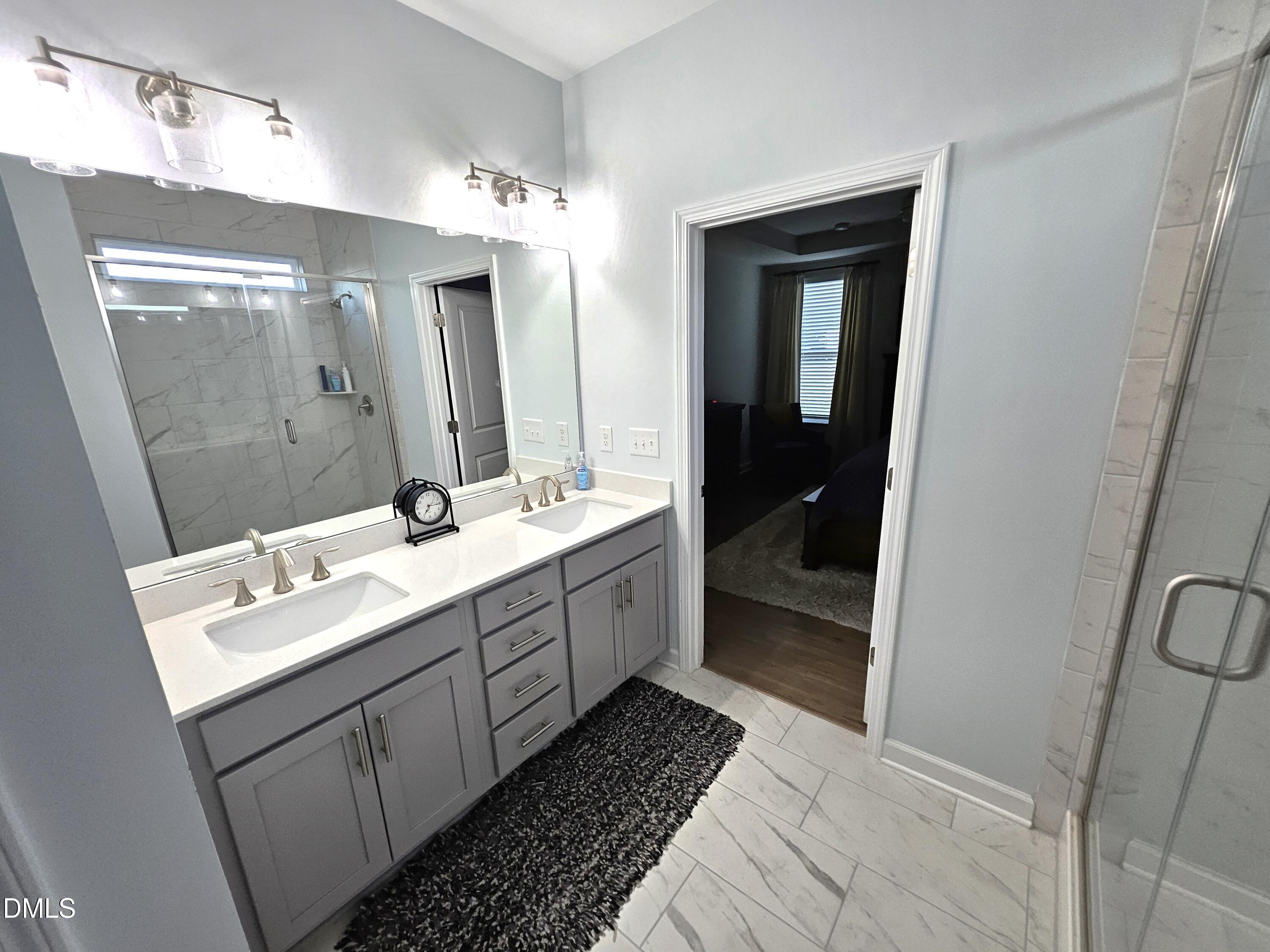 138 Beverly Place Property Photo 17