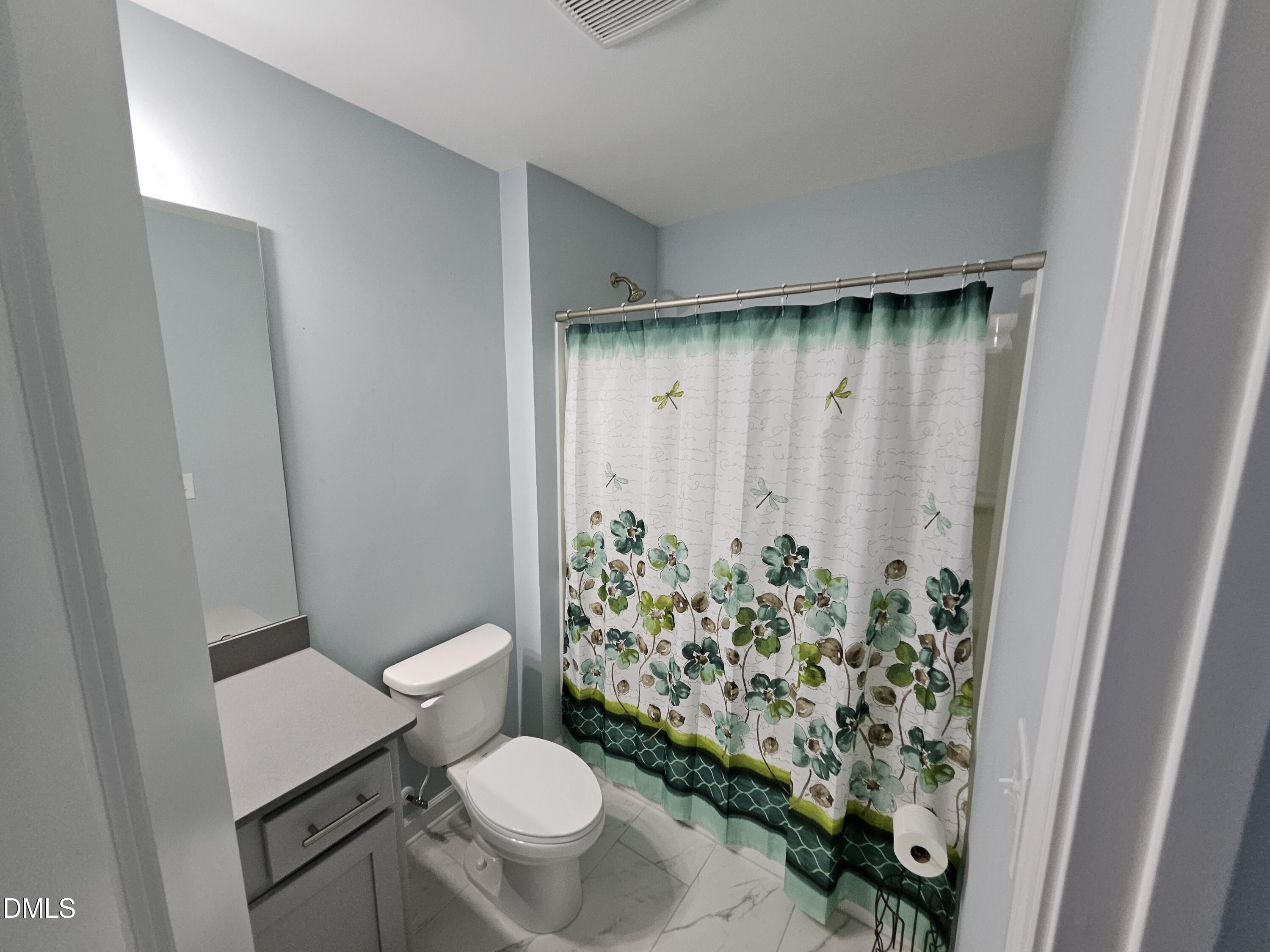 138 Beverly Place Property Photo 27