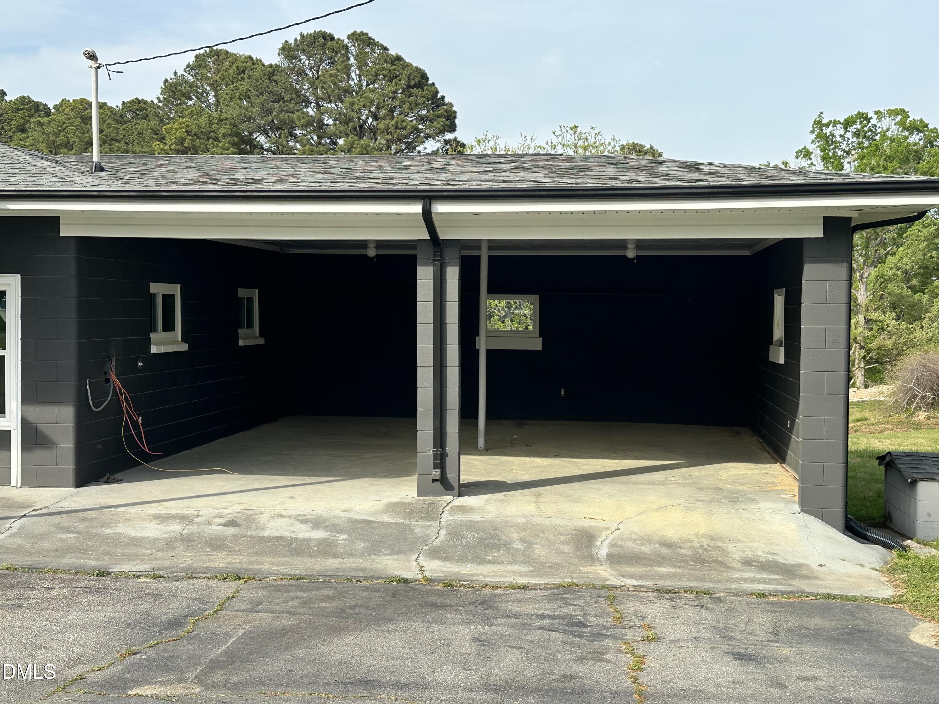 7121 Rock Service Station Road Property Photo 1