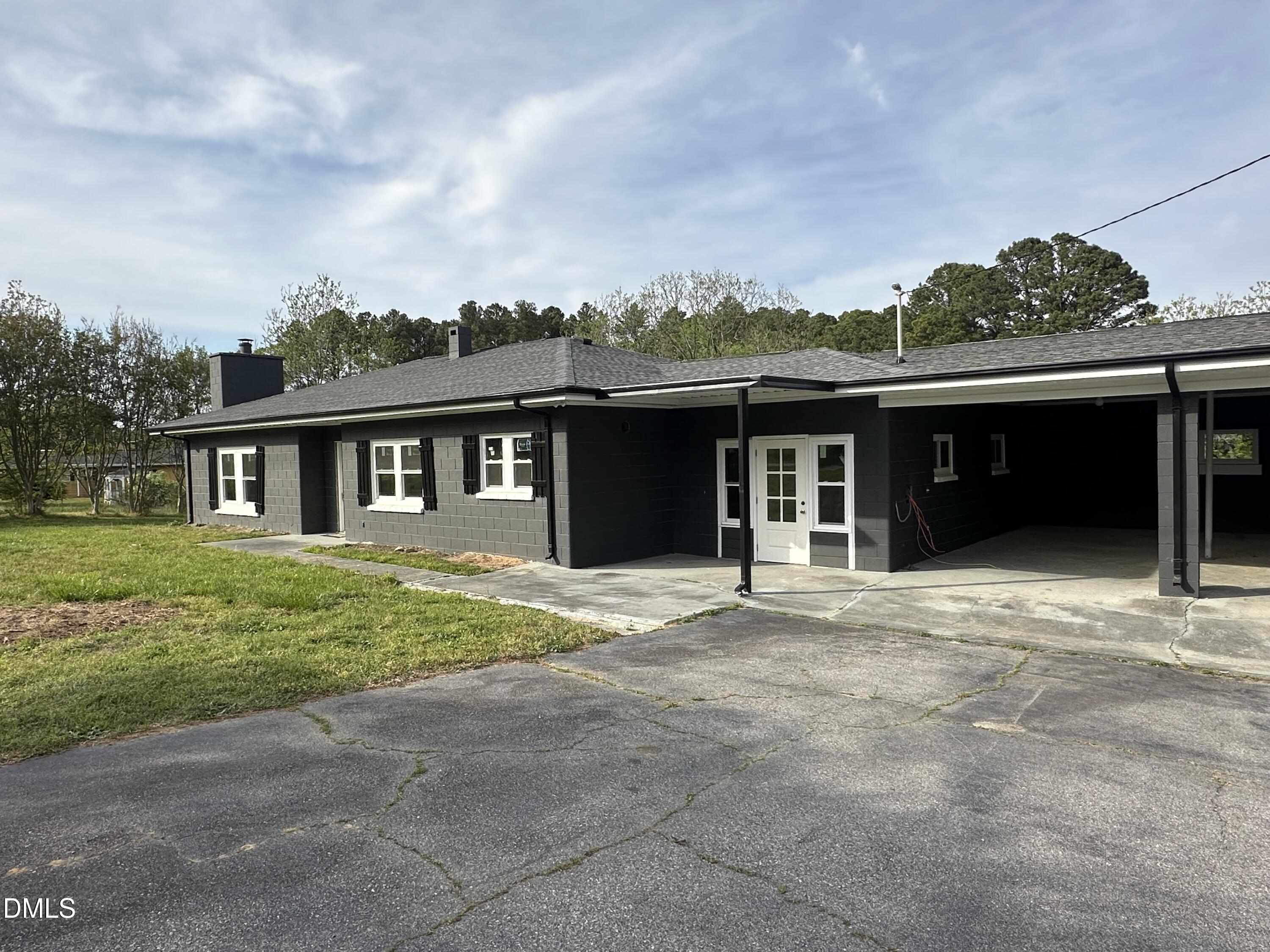 7121 Rock Service Station Road Property Photo 3