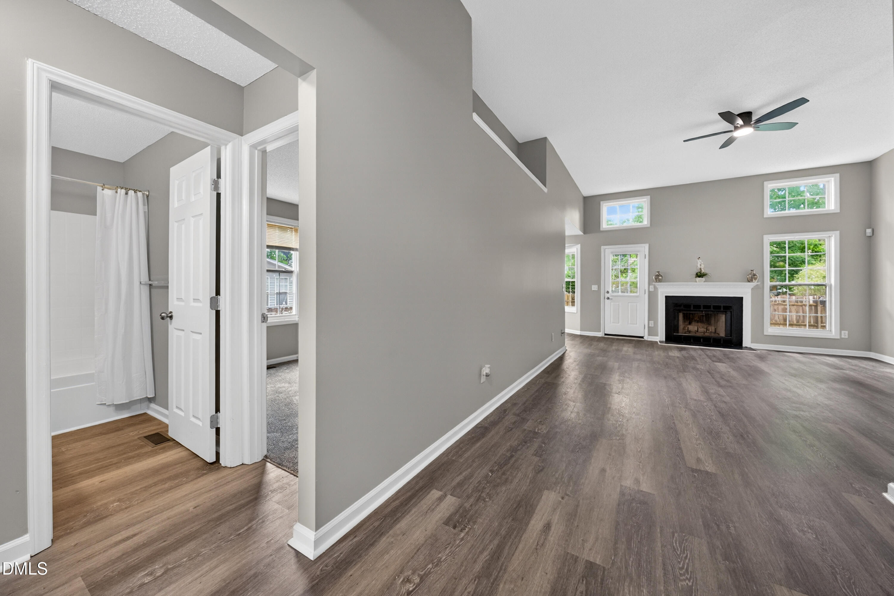 2119 Charny Drive Property Photo 4