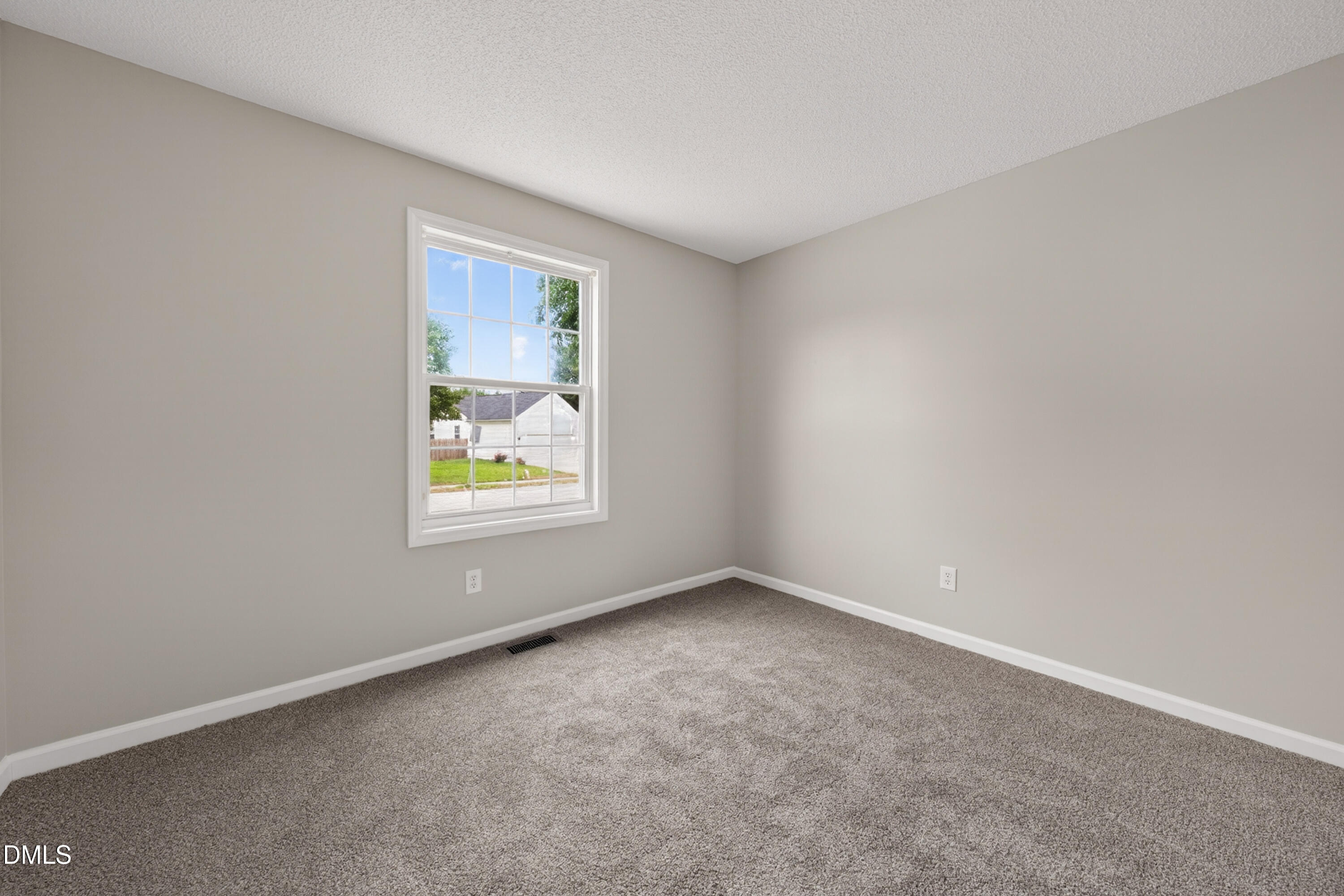 2119 Charny Drive Property Photo 5