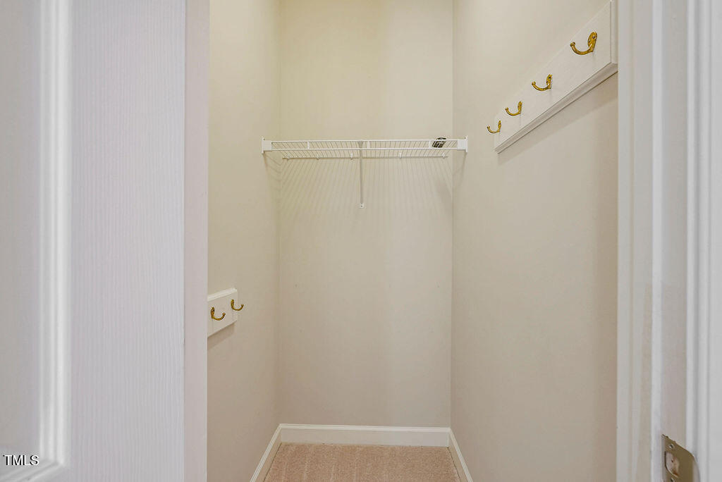 125 Chimney Rise Drive Property Photo 33