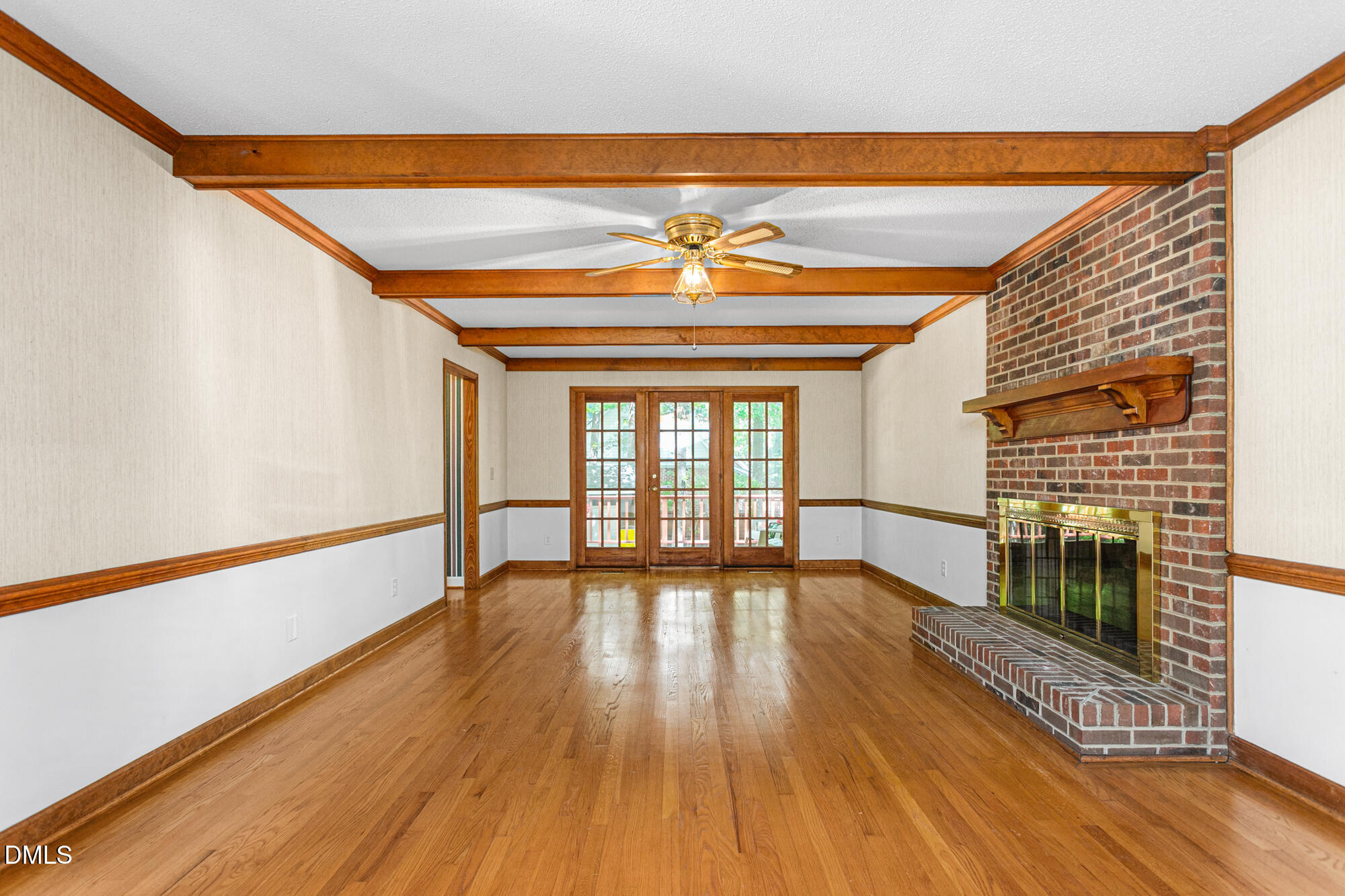 306 Travis Lane Property Photo 10