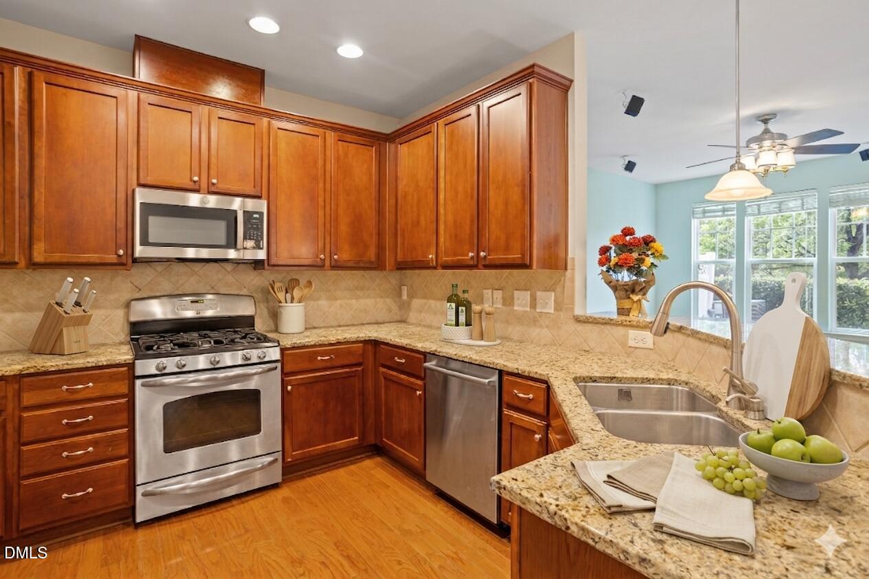 9135 Wooden Road Property Photo 9