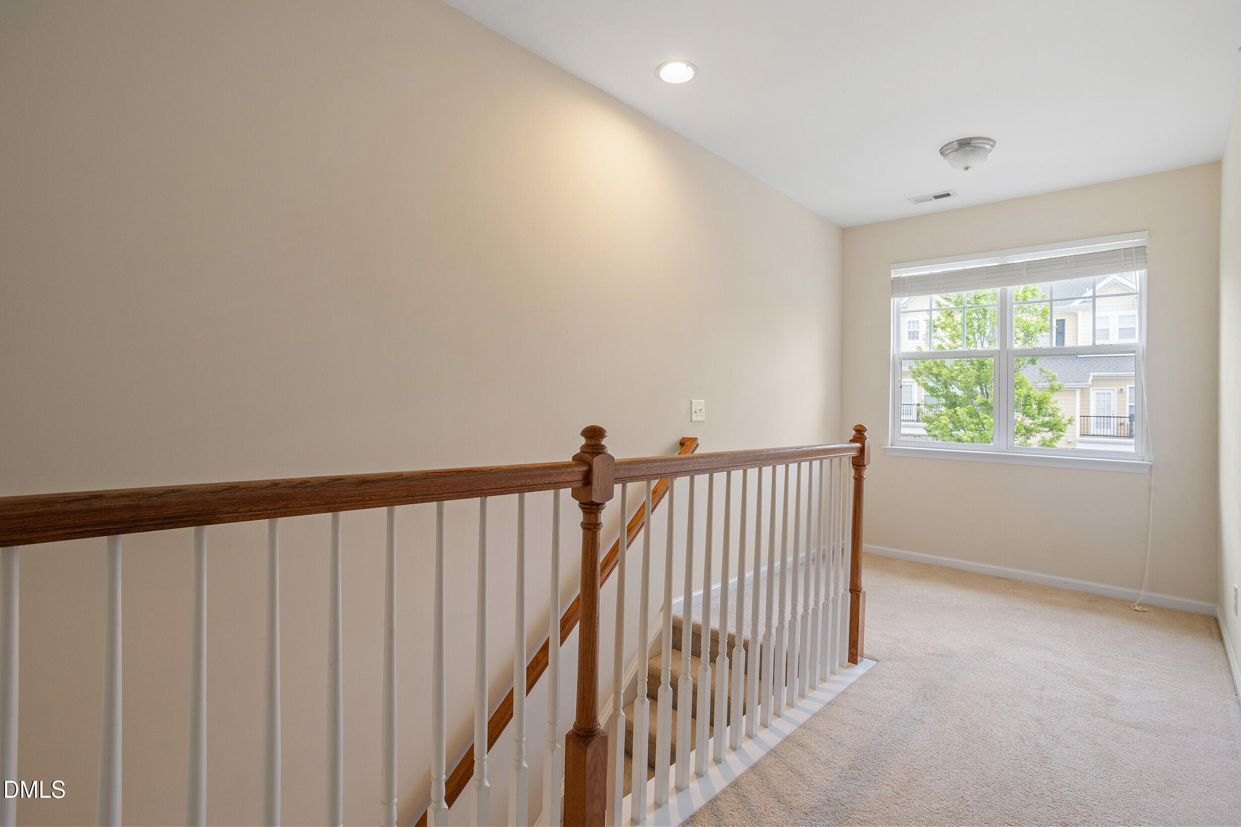 9135 Wooden Road Property Photo 13