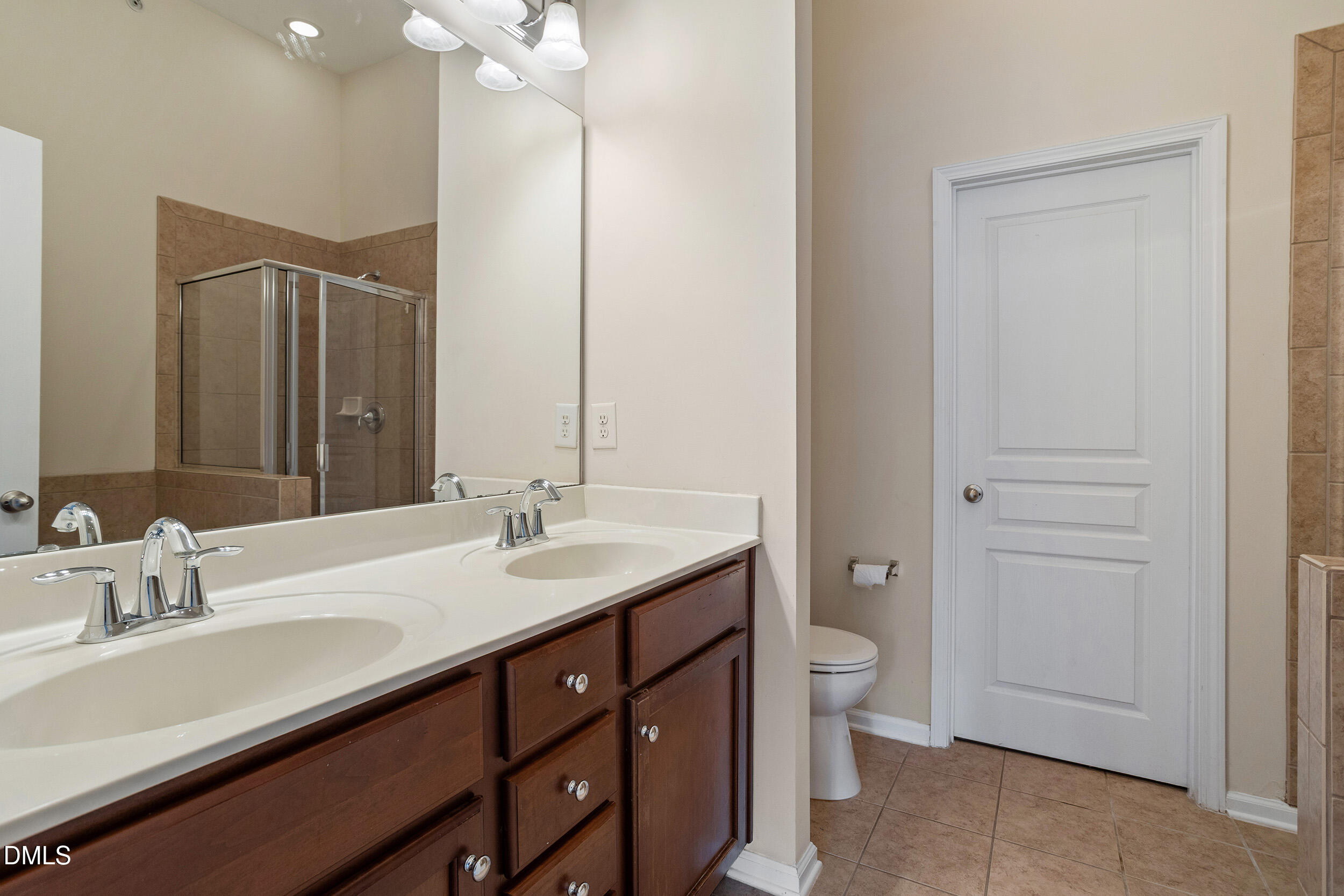 9135 Wooden Road Property Photo 19