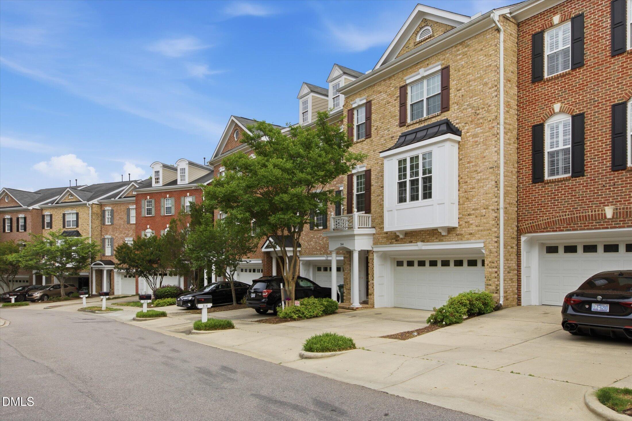 314 Bridgegate Drive Property Photo 1