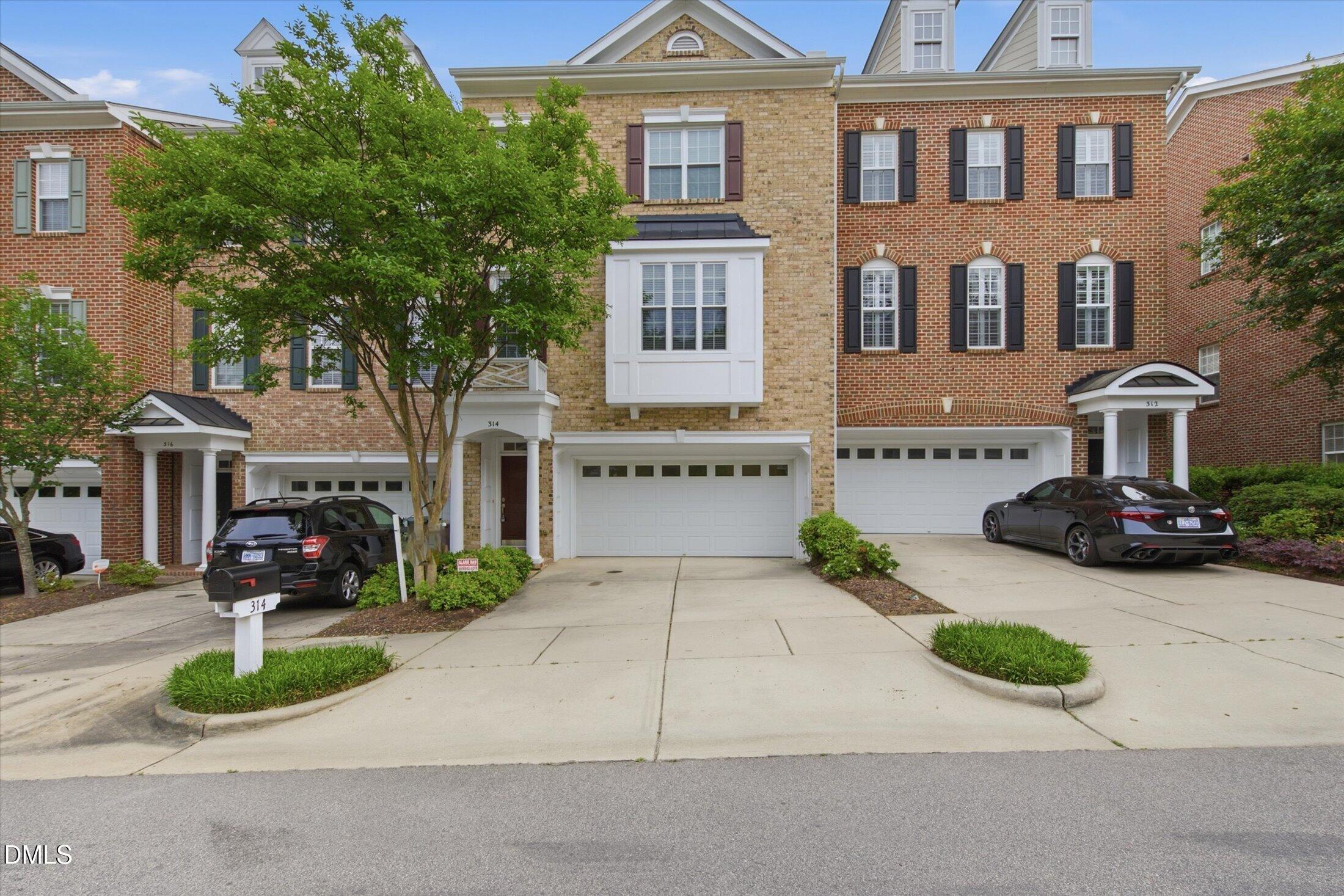 314 Bridgegate Drive Property Photo 3